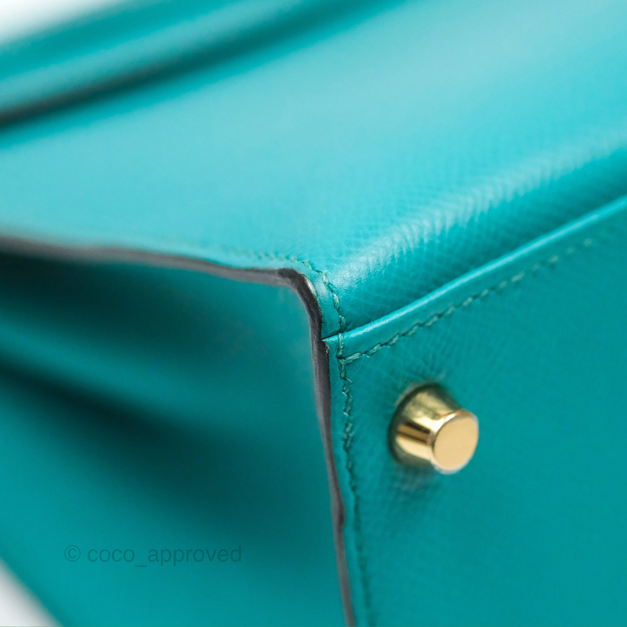 Herms Sellier Kelly 28 Bleu Paon Epsom Gold Hardware