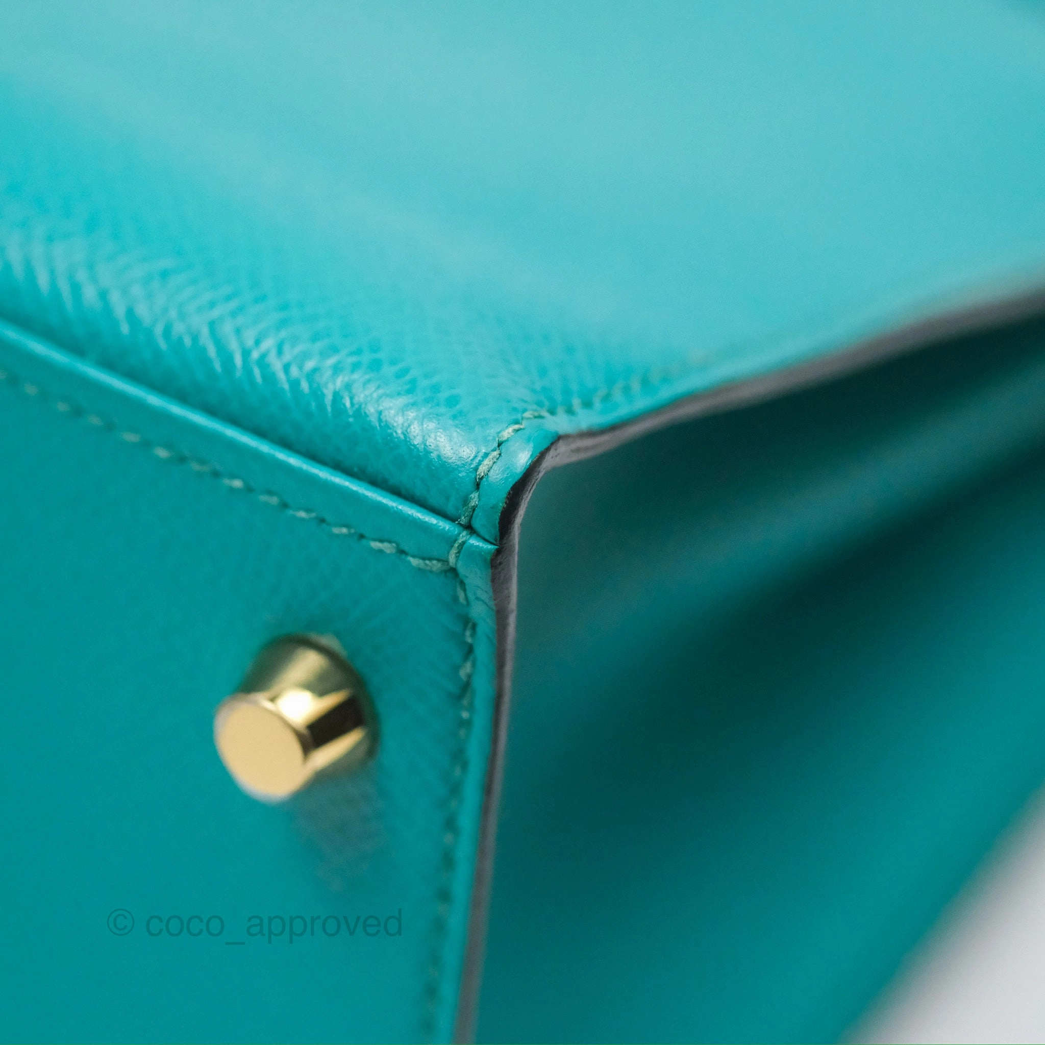 Herms Sellier Kelly 28 Bleu Paon Epsom Gold Hardware