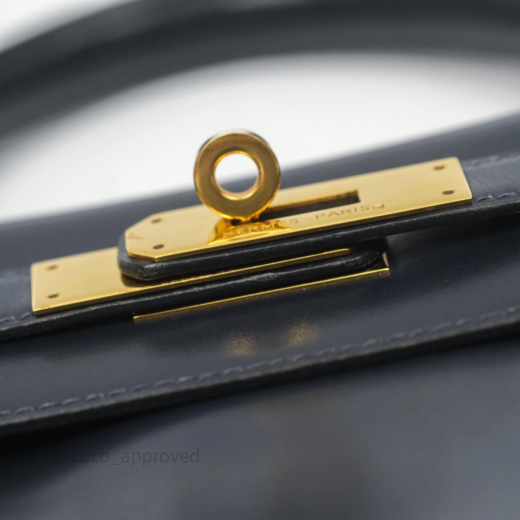 Herms Vintage Kelly 28 Retourn Navy Box Leather Gold Hardware
