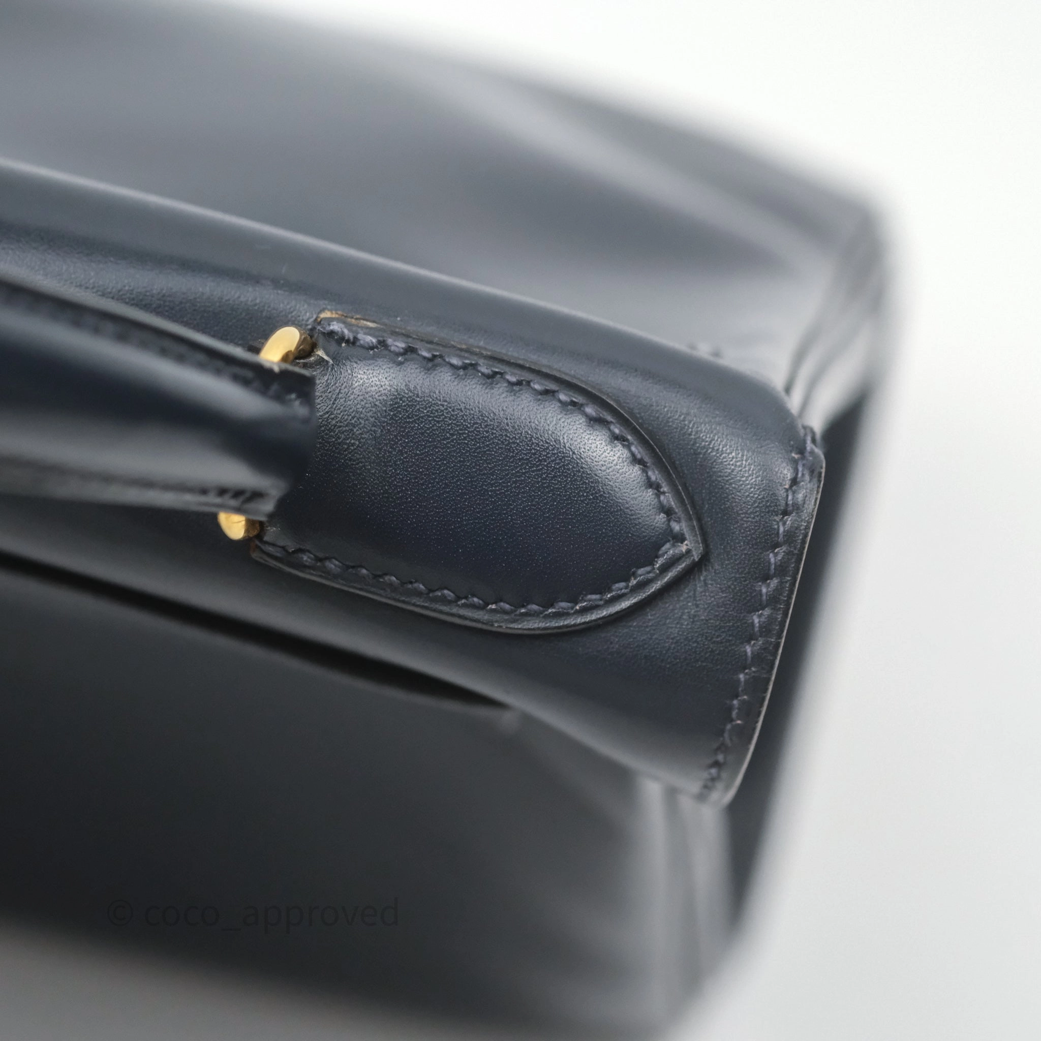 Herms Vintage Kelly 28 Retourn Navy Box Leather Gold Hardware