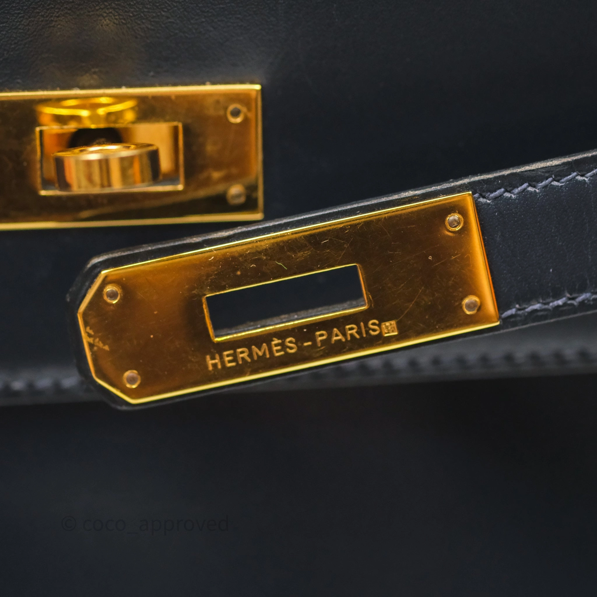 Herms Vintage Kelly 28 Retourn Navy Box Leather Gold Hardware