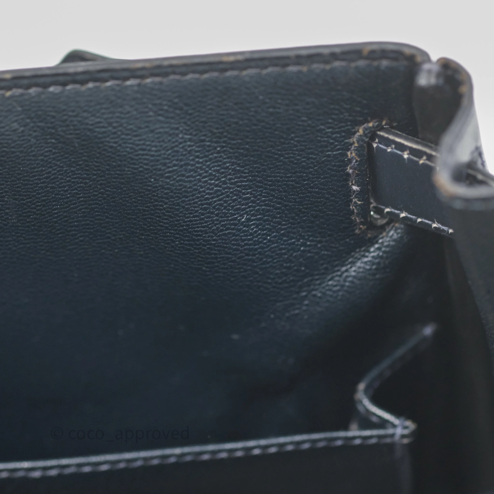 Herms Vintage Kelly 28 Retourn Navy Box Leather Gold Hardware