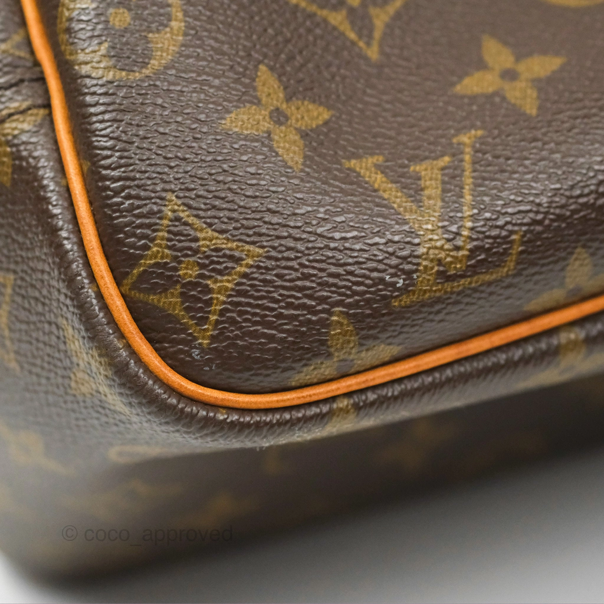 Louis Vuitton Deauville Bag Monogram Canvas