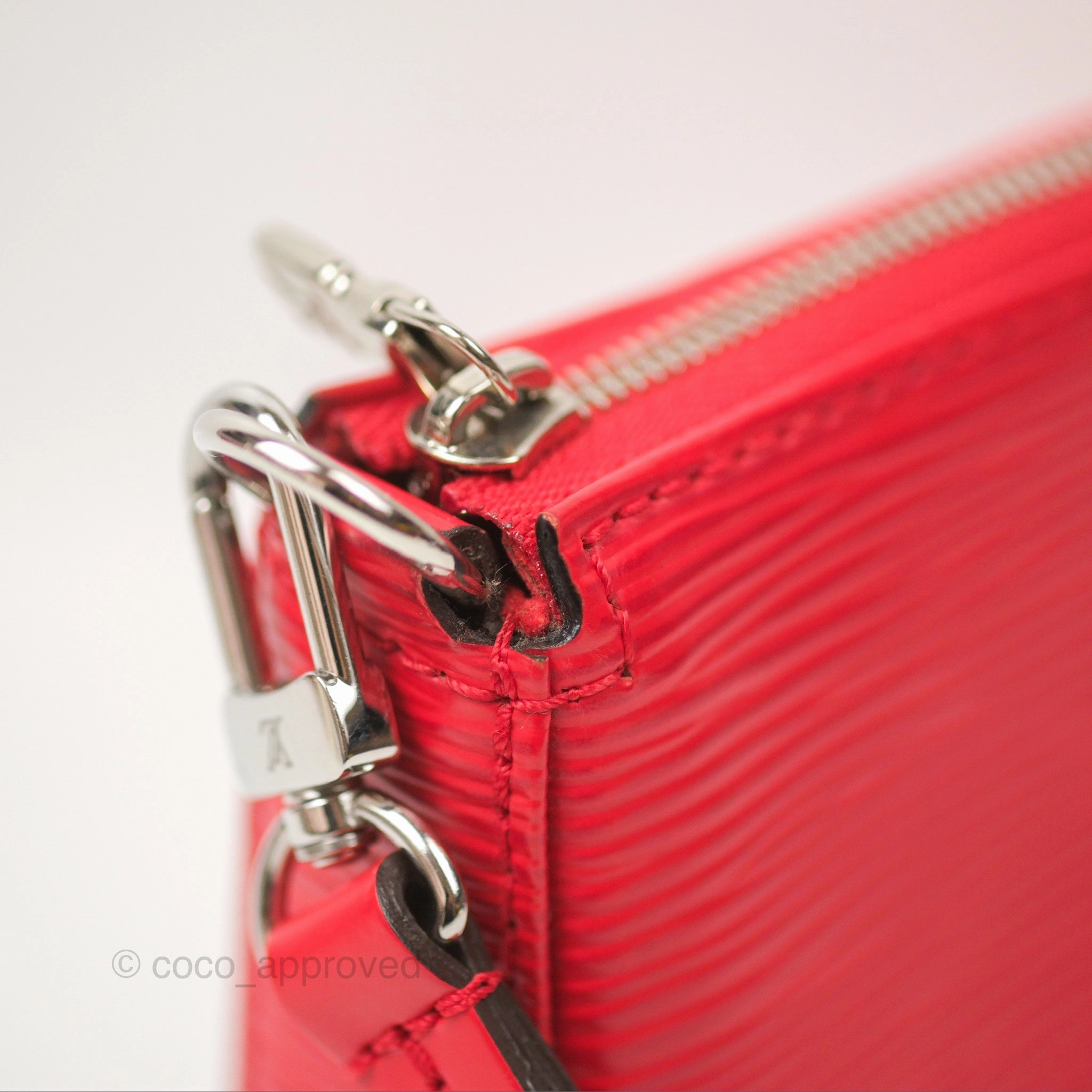 Louis Vuitton Epi Pochette Accessories NM Red