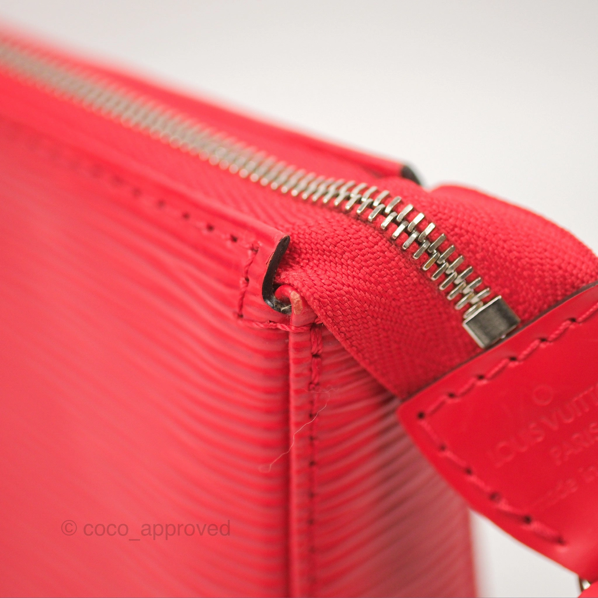 Louis Vuitton Epi Pochette Accessories NM Red