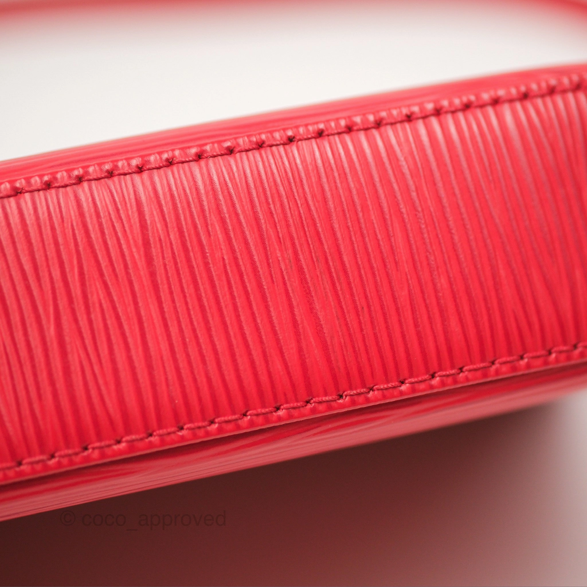 Louis Vuitton Epi Pochette Accessories NM Red