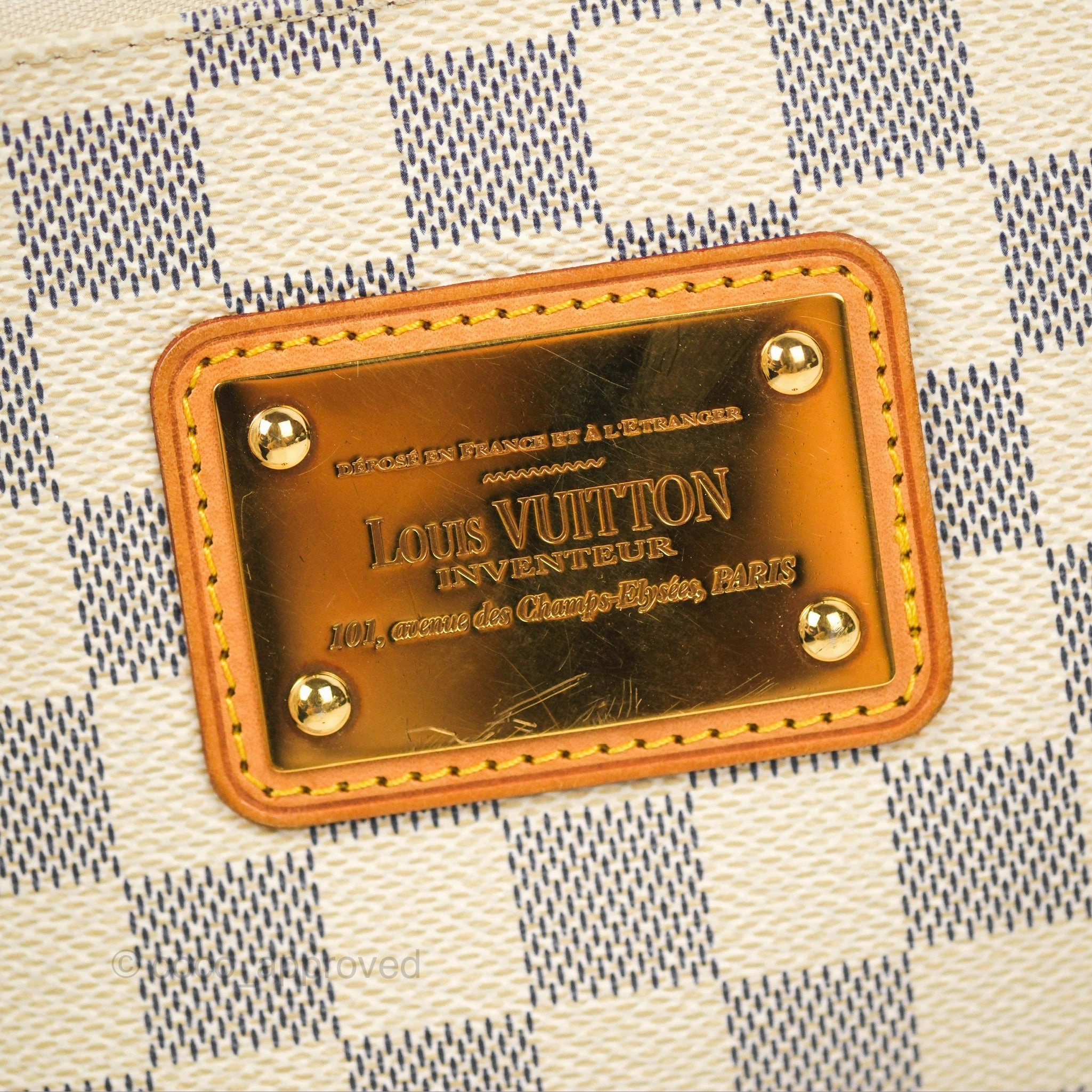 Louis Vuitton Eva Clutch With Strap Damier Azur