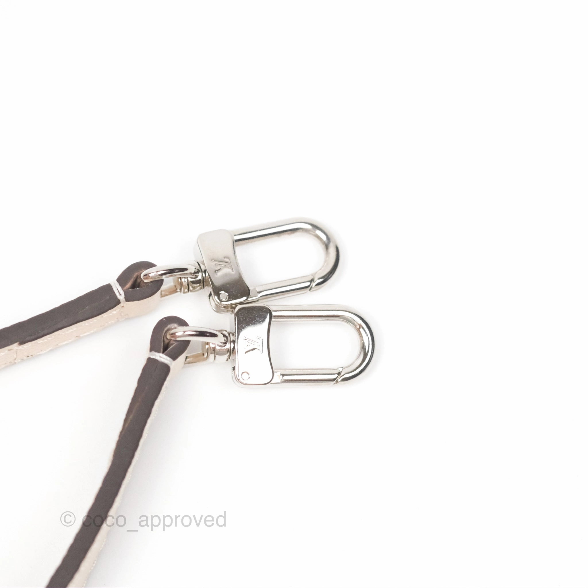 Louis Vuitton Marellini Quartz Silver Hardware