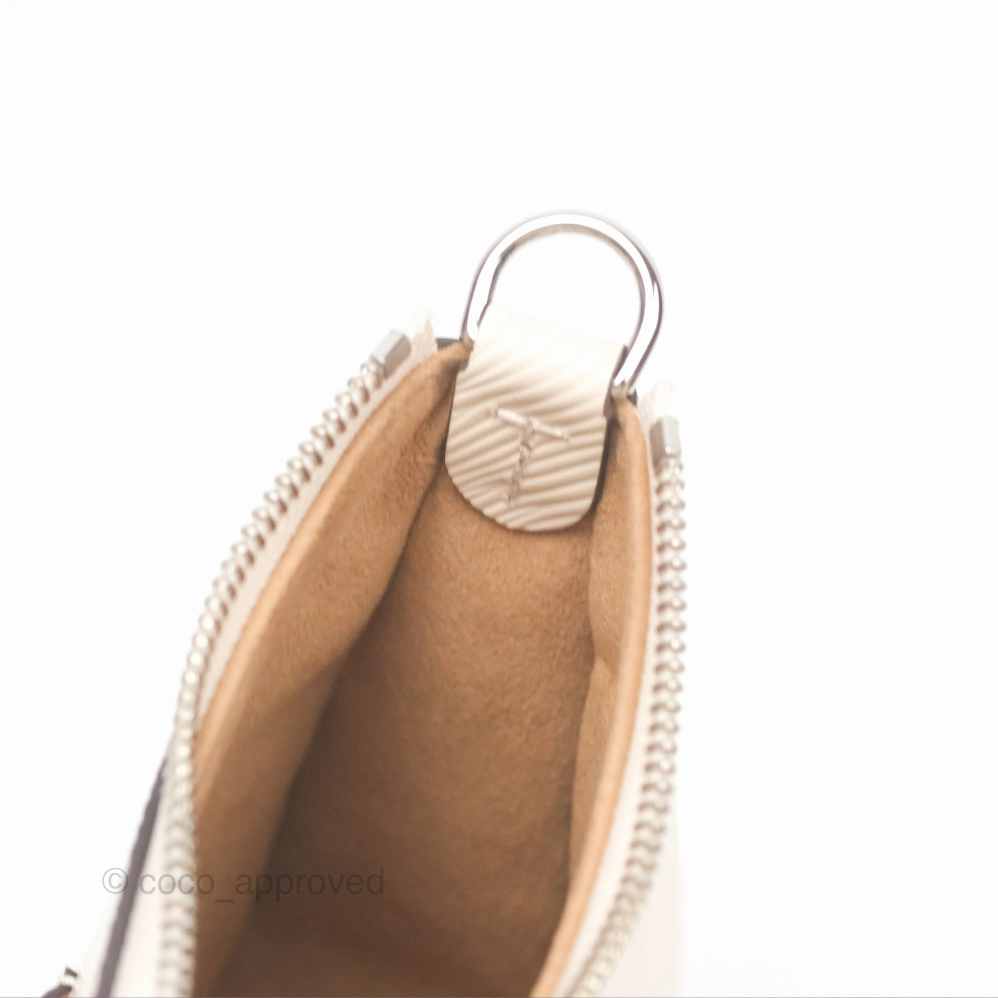 Louis Vuitton Marellini Quartz Silver Hardware