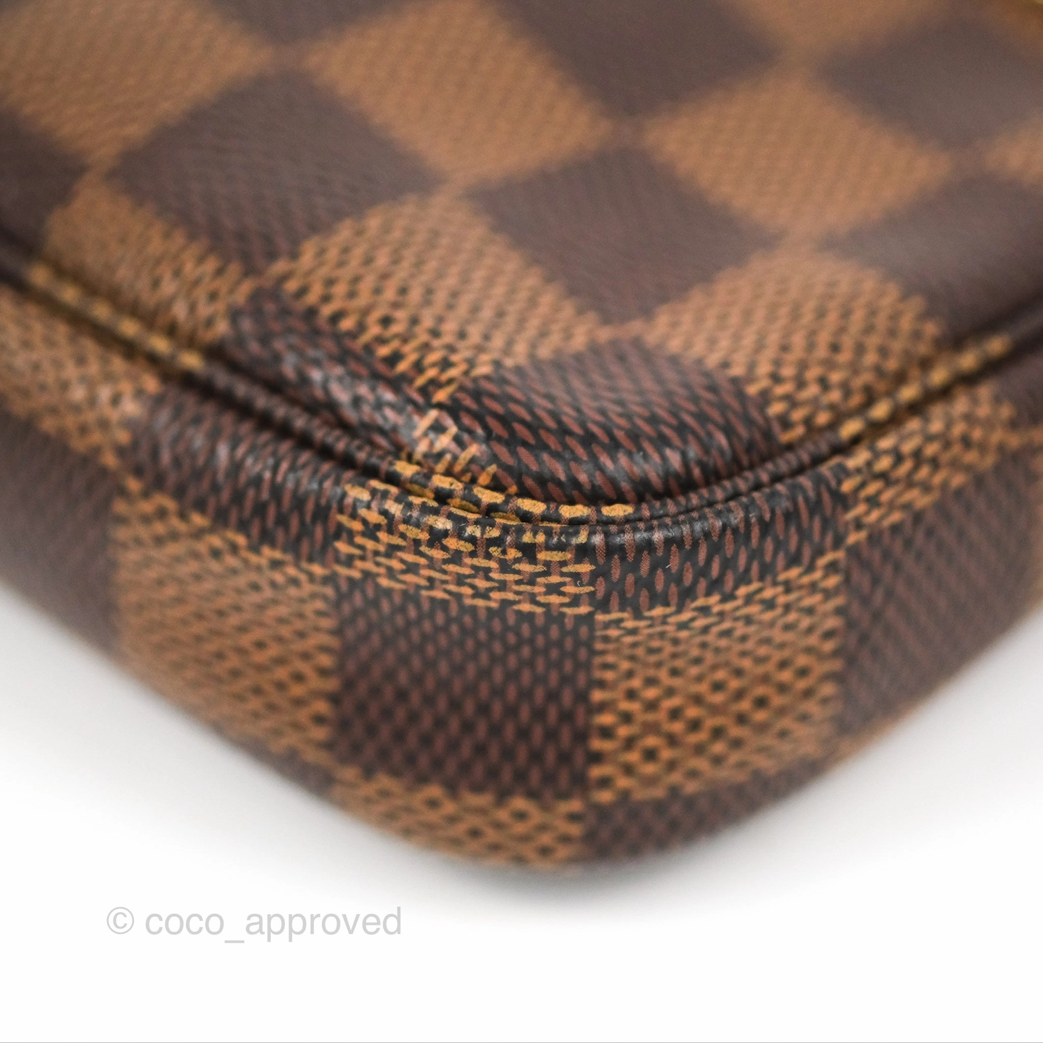 Louis Vuitton Mini Pochette Accessories Damier Ebene