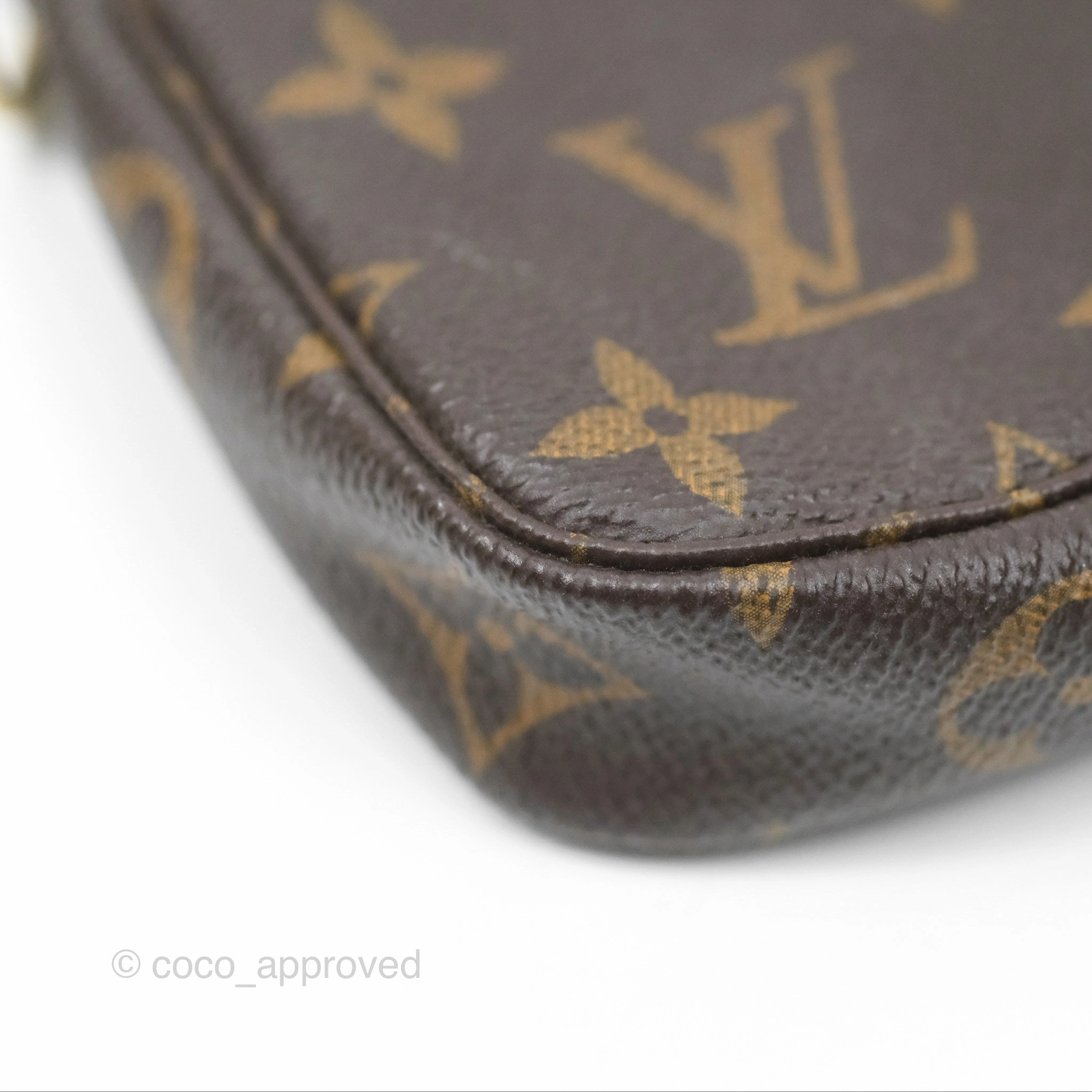 Louis Vuitton Mini Pochette Accessories Monogram Canvas
