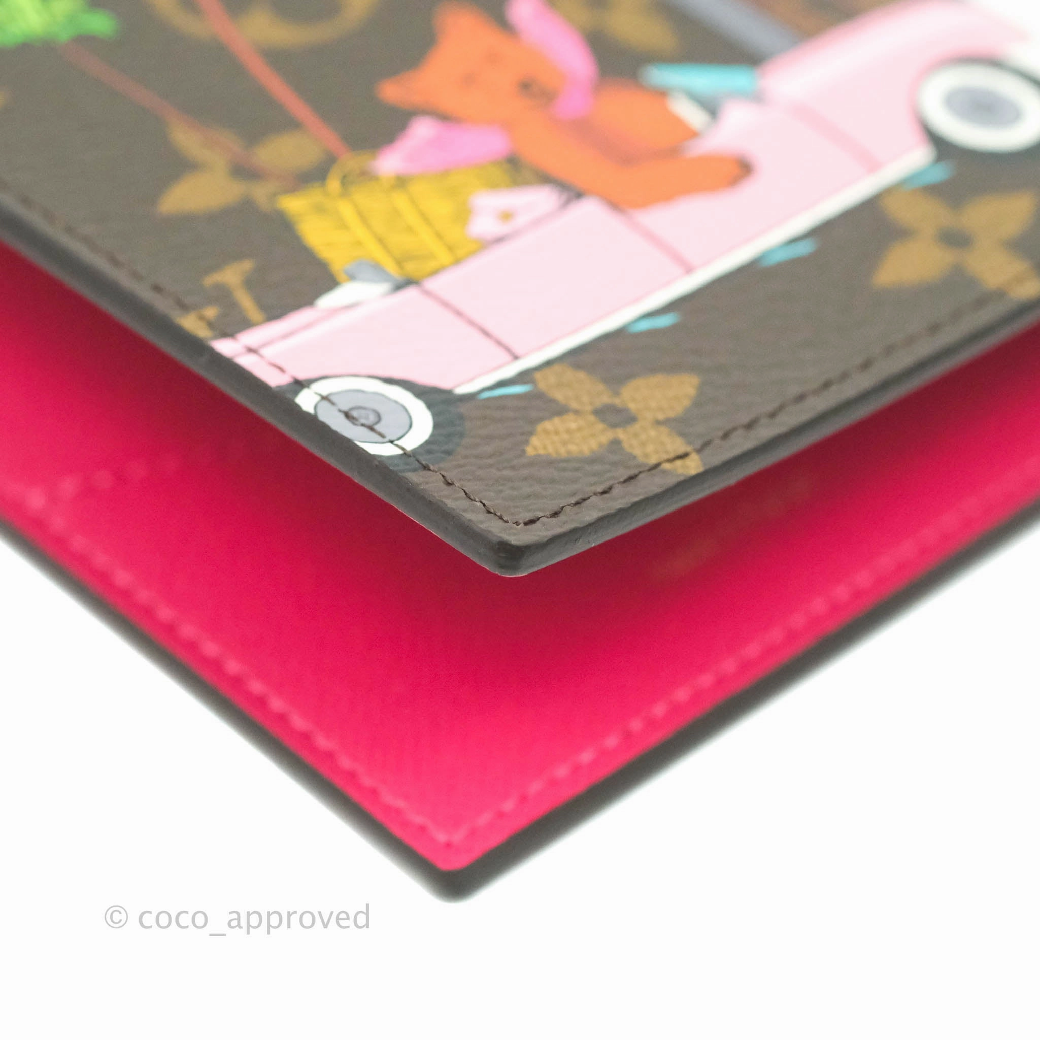 Louis Vuitton Monogram Christmas Animation Hollywood Passport Cover Fuchsia 2021