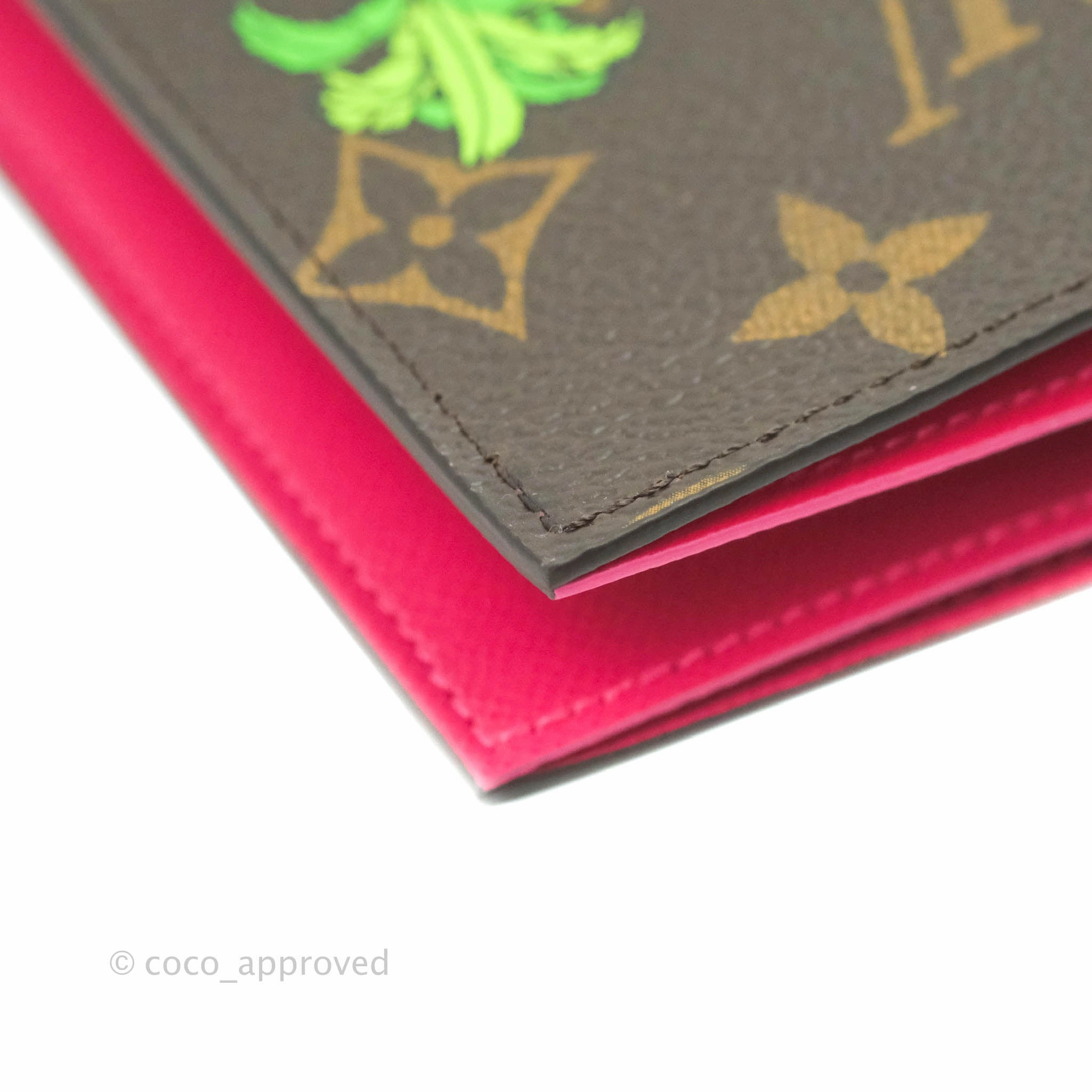Louis Vuitton Monogram Christmas Animation Hollywood Passport Cover Fuchsia 2021
