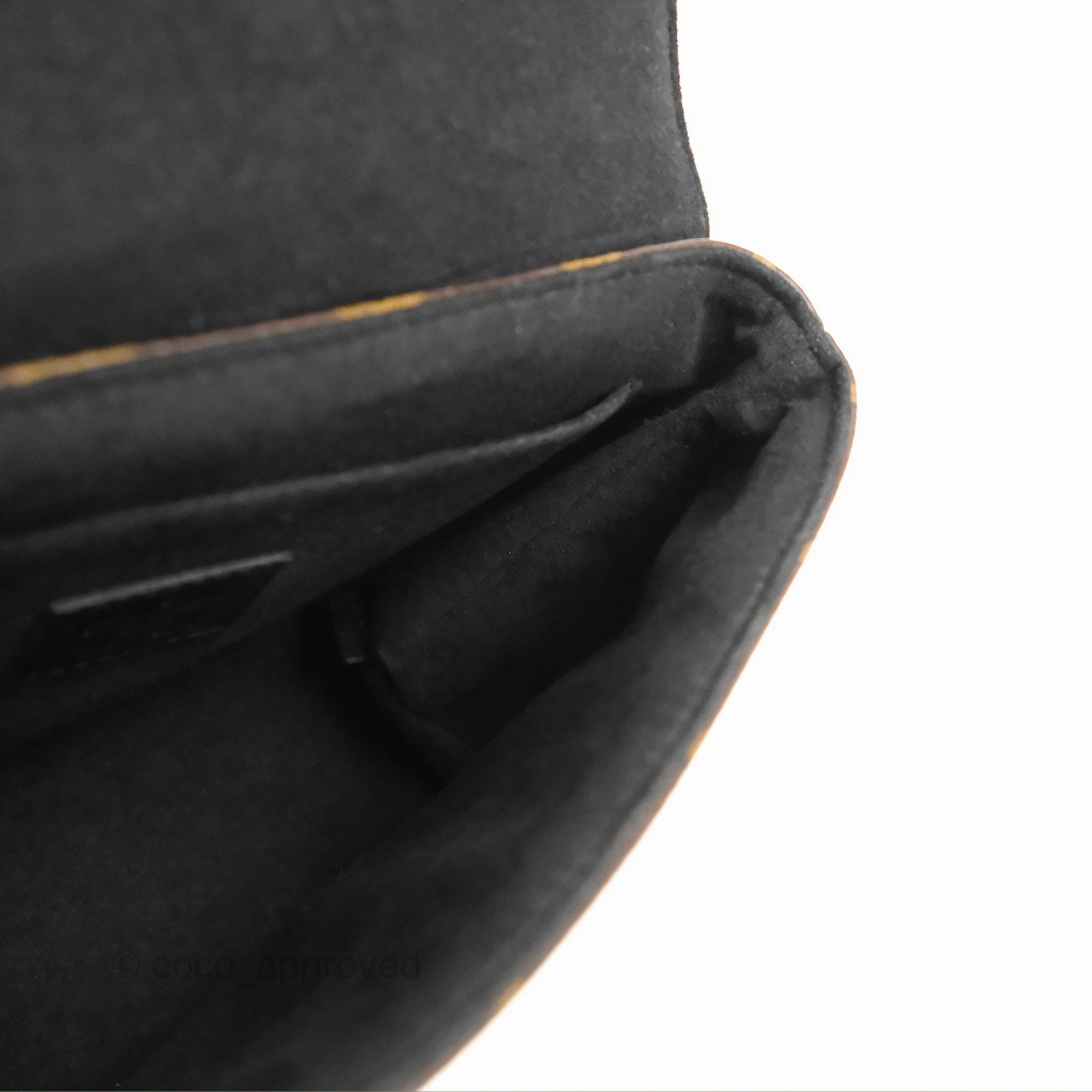 Louis Vuitton Monogram Locky BB Black