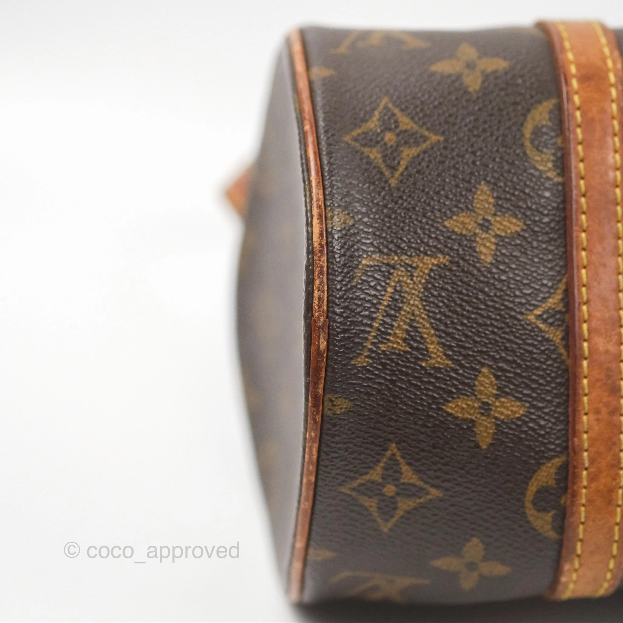 Louis Vuitton Monogram Papillon 26
