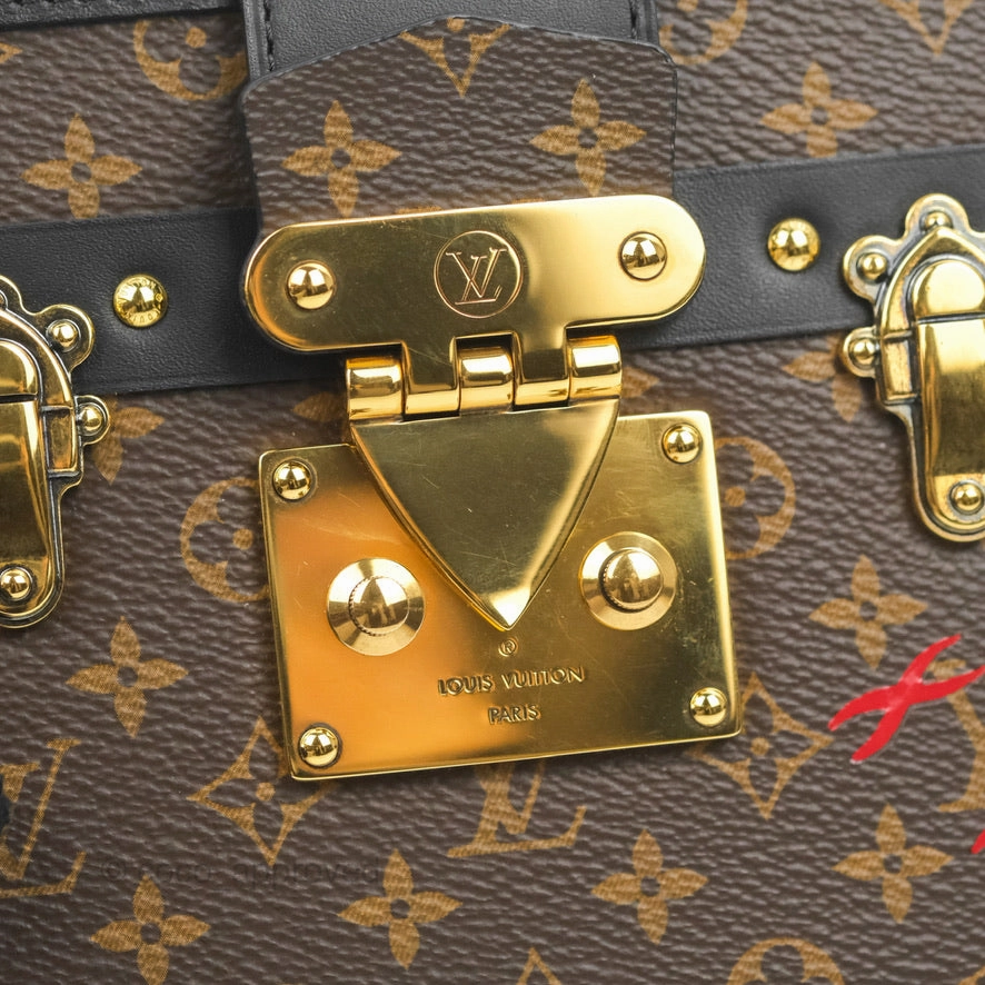 Louis Vuitton Monogram Petite Malle