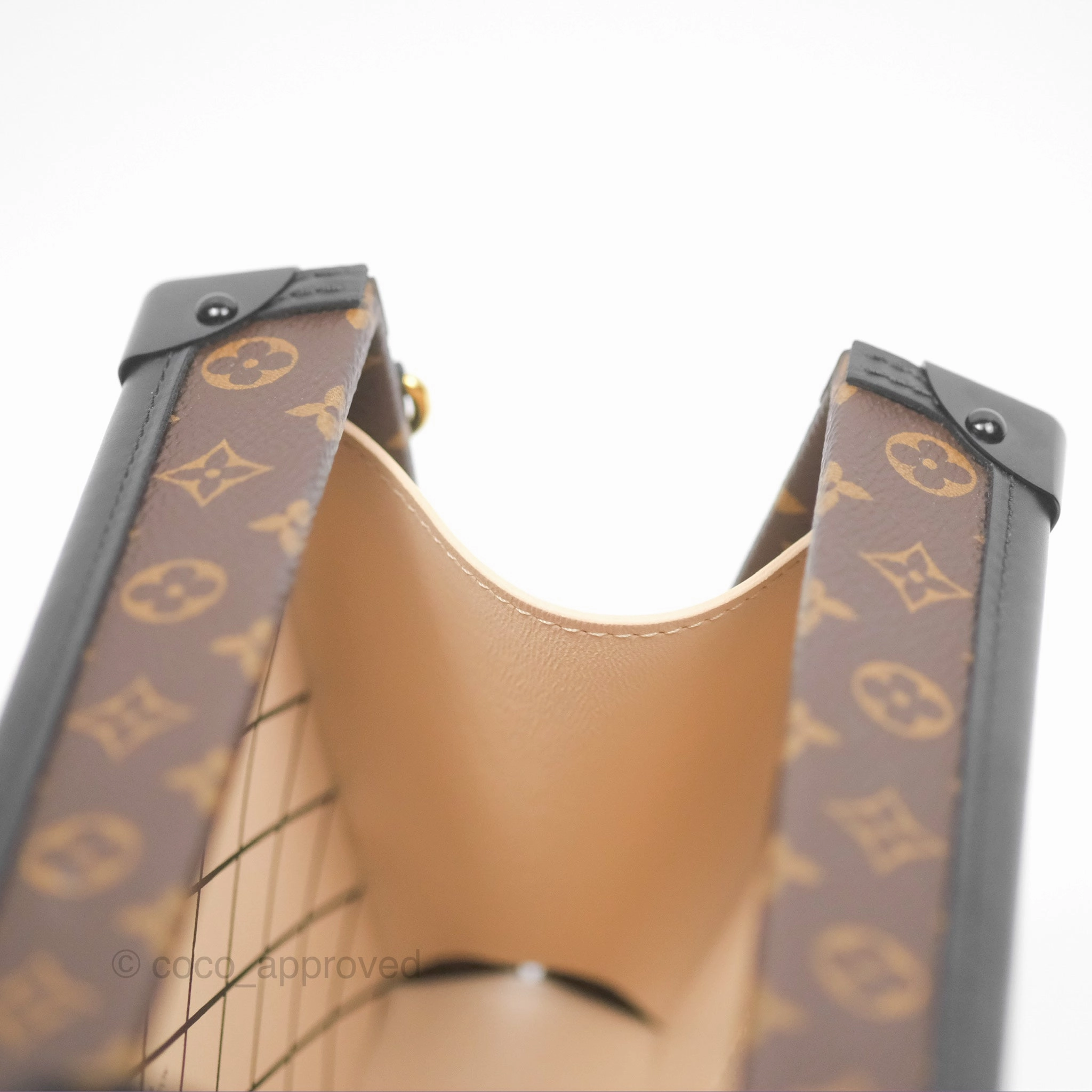 Louis Vuitton Monogram Petite Malle