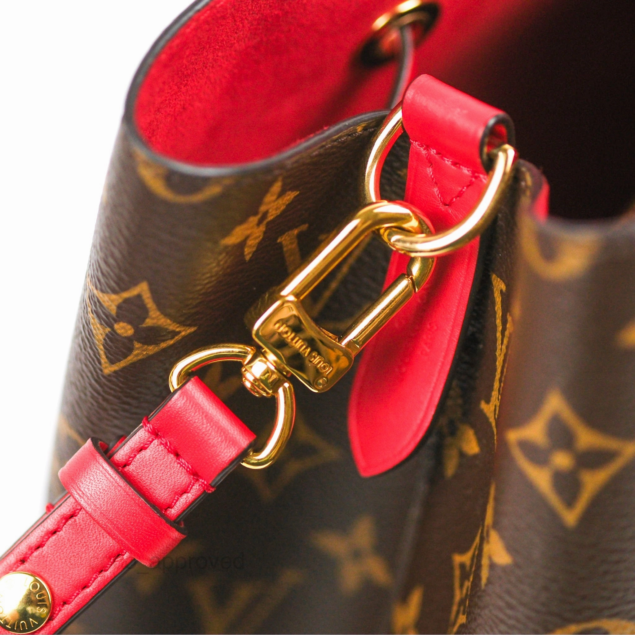 Louis Vuitton Neonoe Bucket Bag MM Monogram Canvas Red