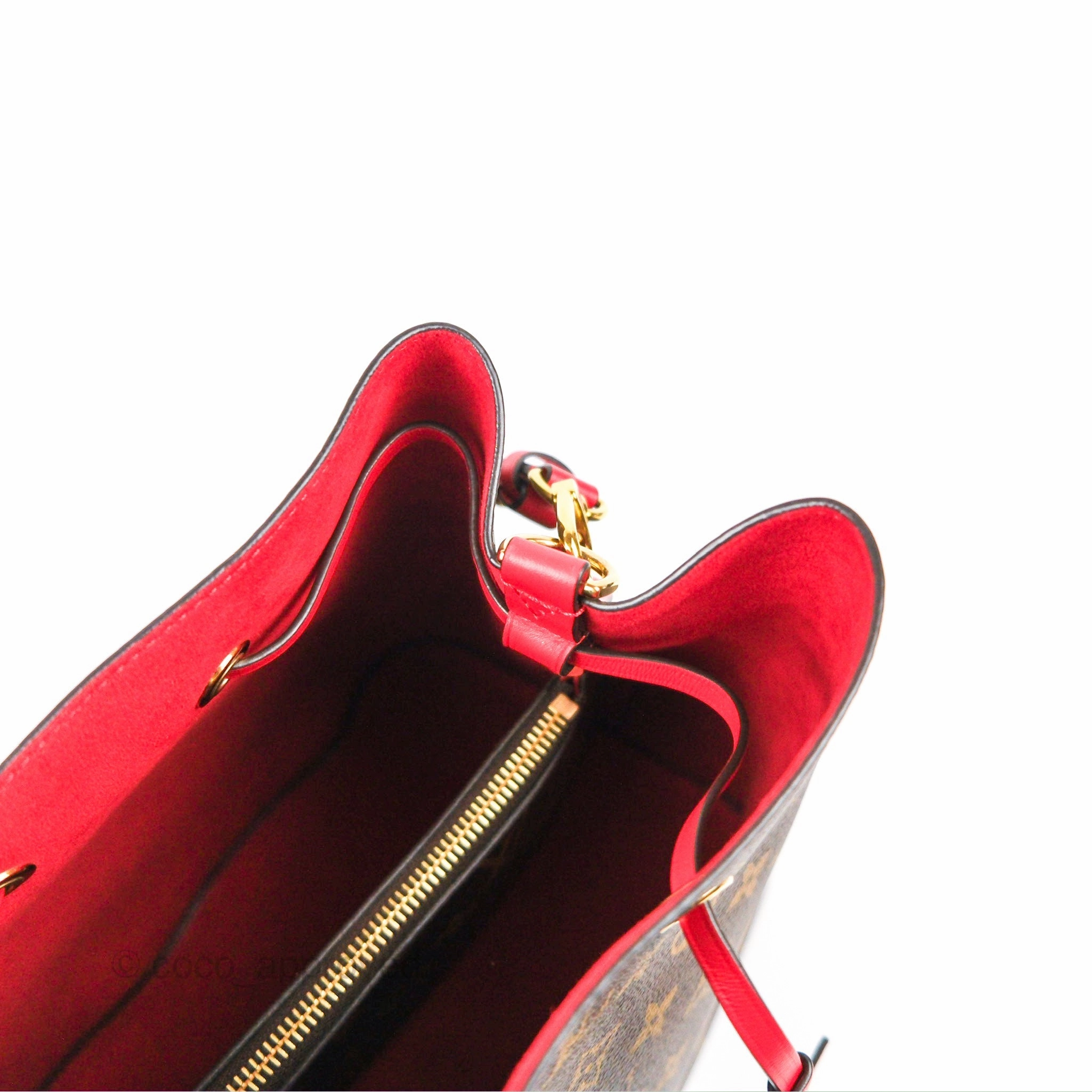 Louis Vuitton Neonoe Bucket Bag MM Monogram Canvas Red