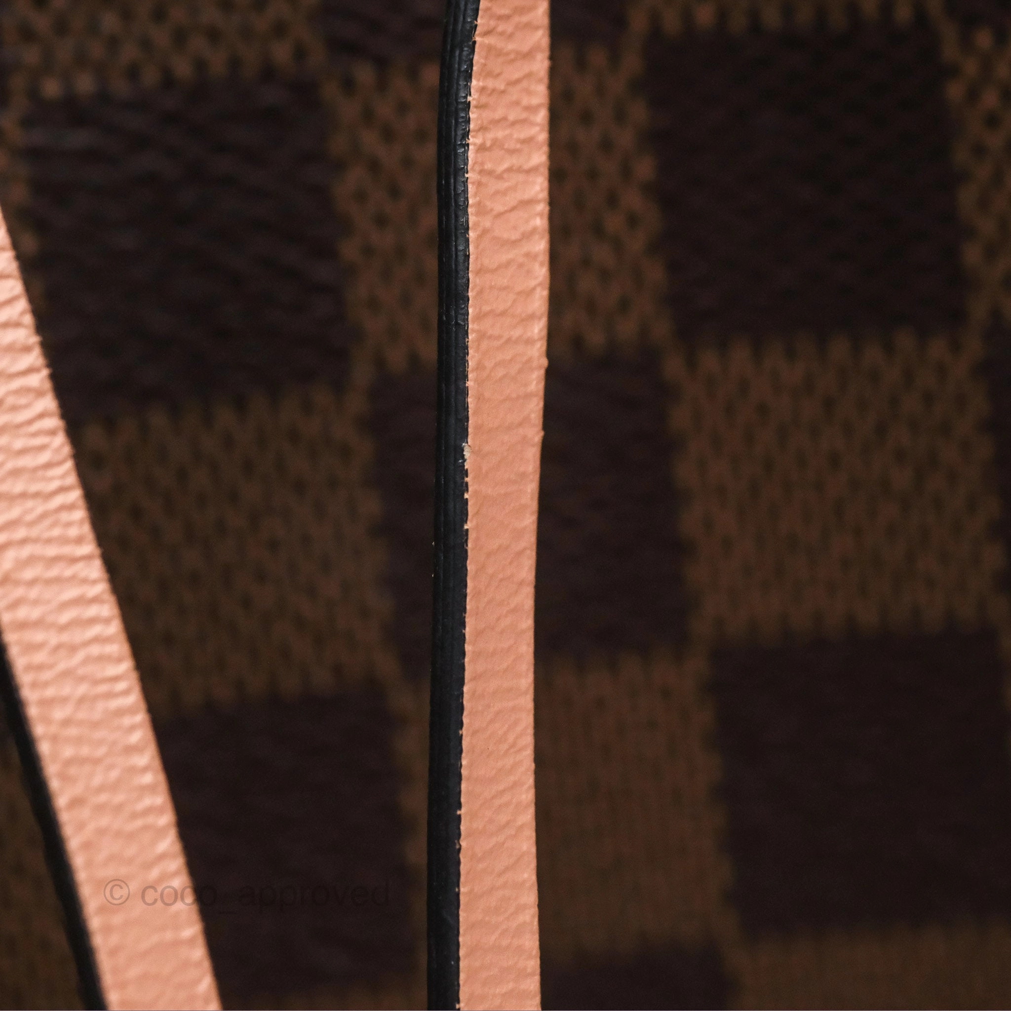 Louis Vuitton Neonoe Bucket Bag MM Monogram Canvas Rose Poudre