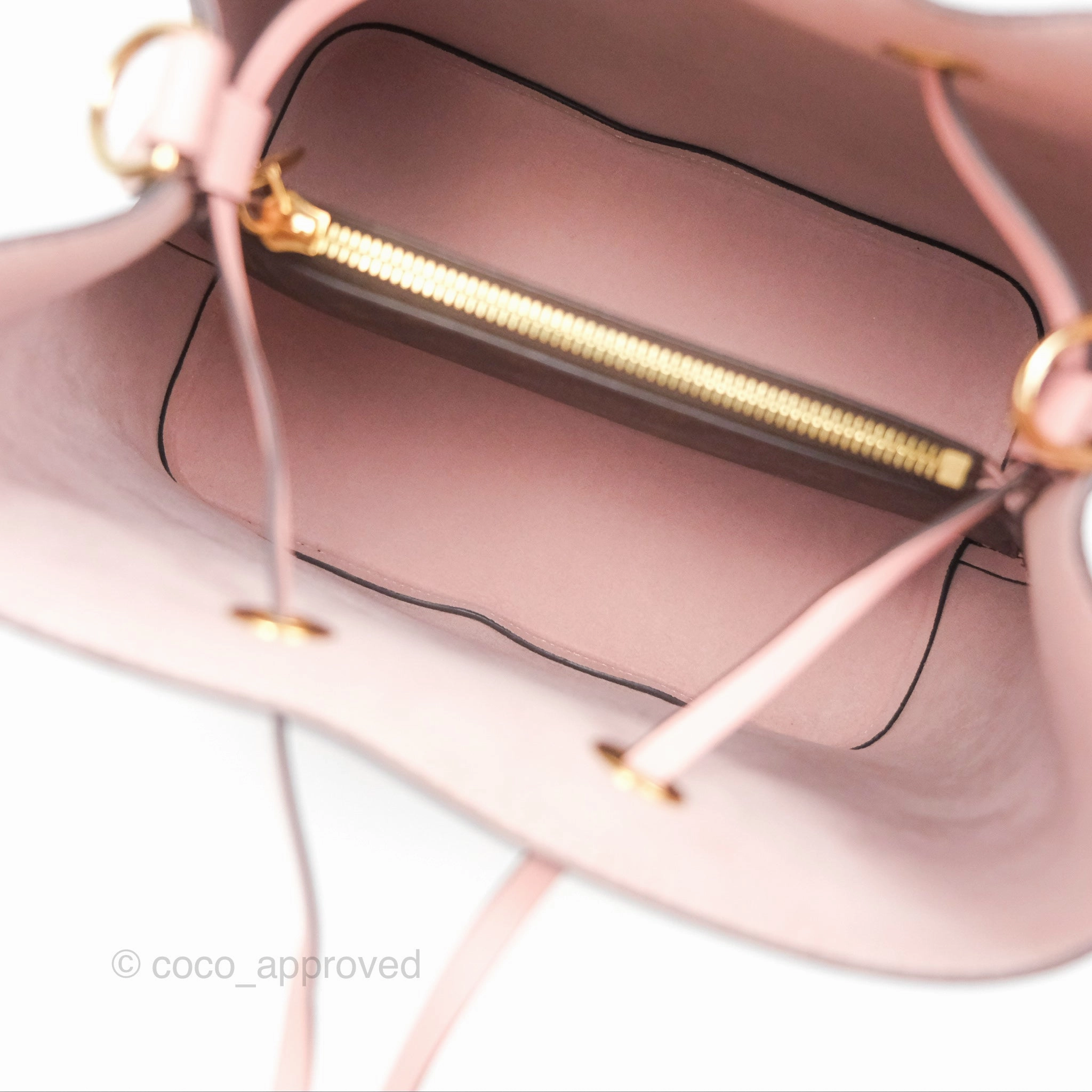 Louis Vuitton Neonoe Bucket Bag MM Monogram Canvas Rose Poudre
