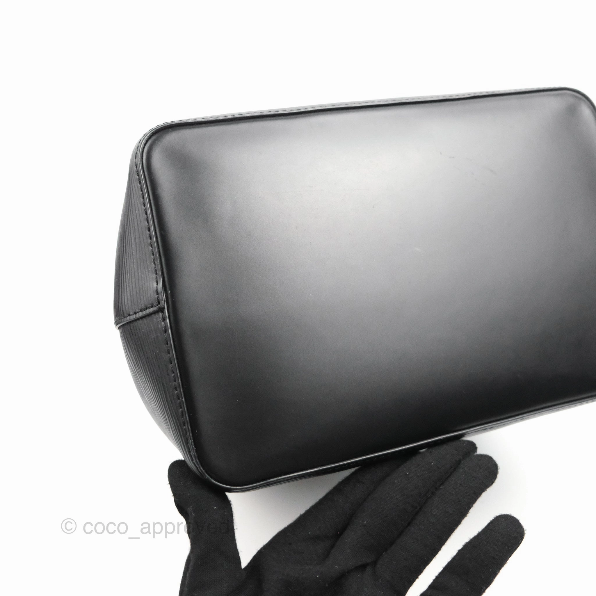 Louis Vuitton Neonoe MM Black Epi