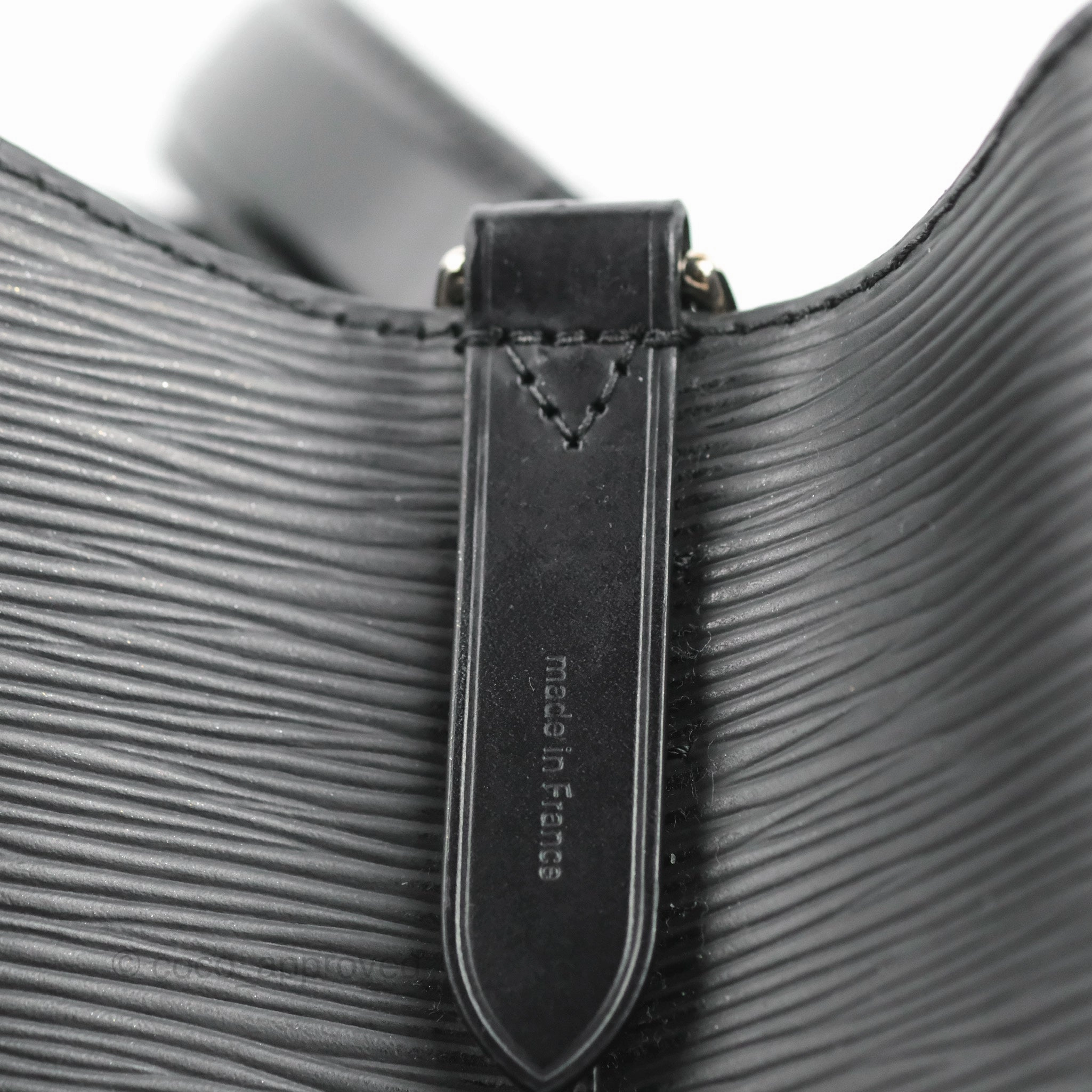 Louis Vuitton Neonoe MM Black Epi
