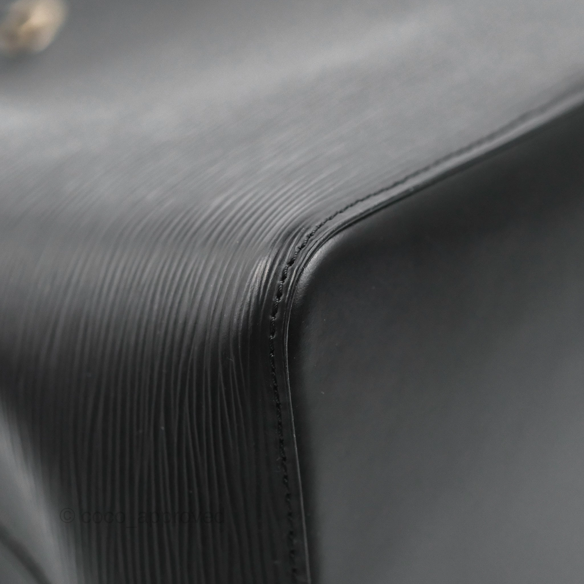 Louis Vuitton Neonoe MM Black Epi