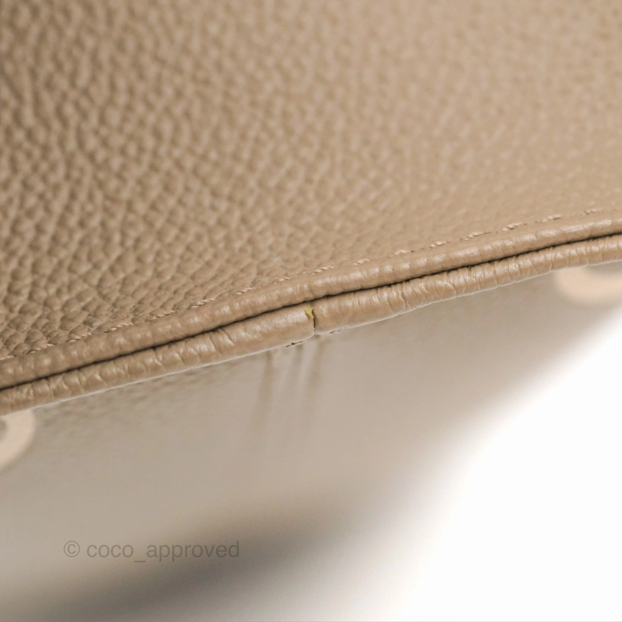 Louis Vuitton OnTheGo PM Monogram Empreinte Dove/Cream