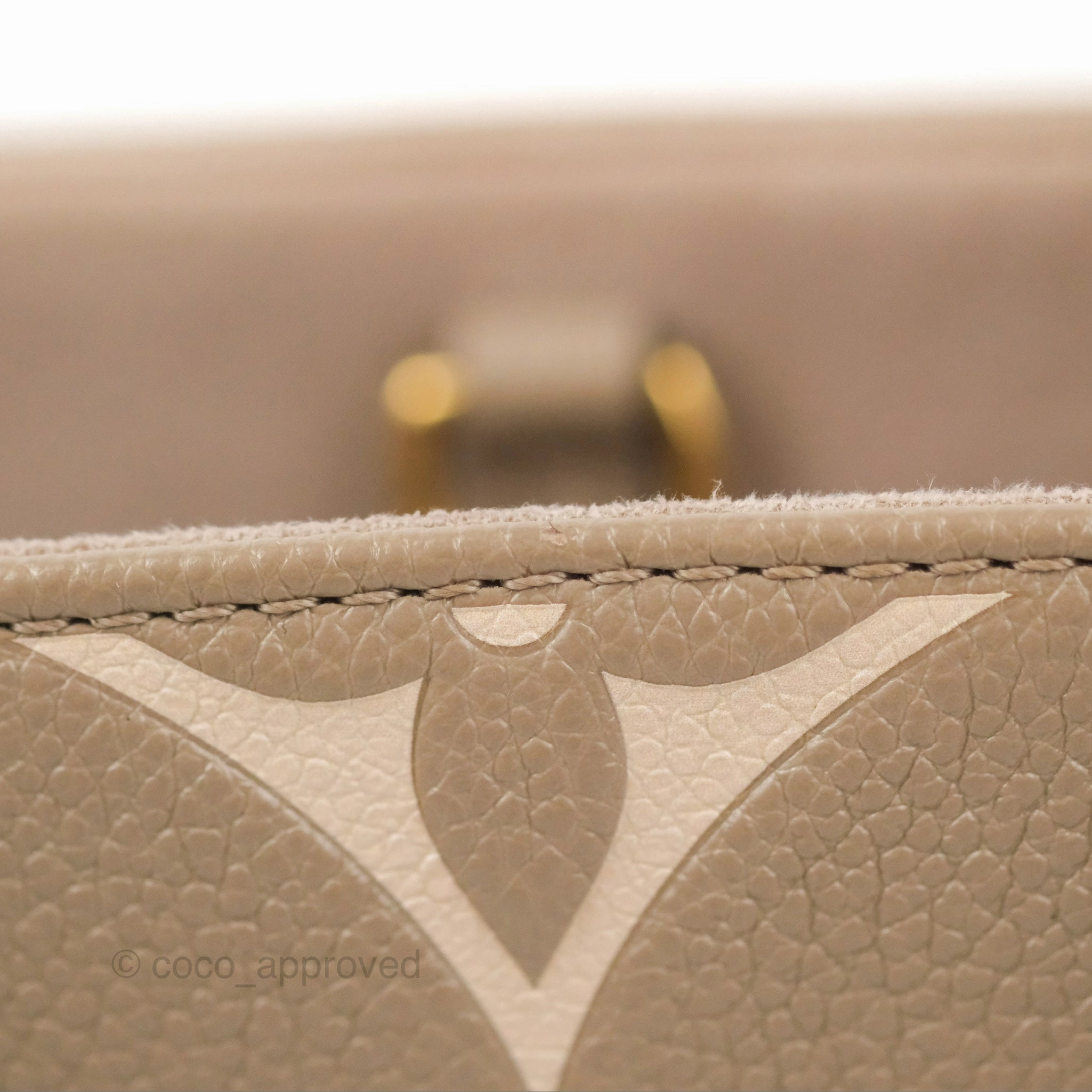 Louis Vuitton OnTheGo PM Monogram Empreinte Dove/Cream
