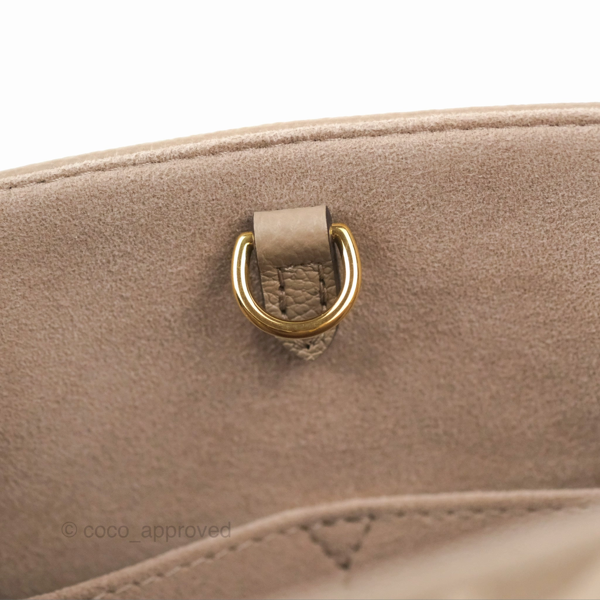 Louis Vuitton OnTheGo PM Monogram Empreinte Dove/Cream