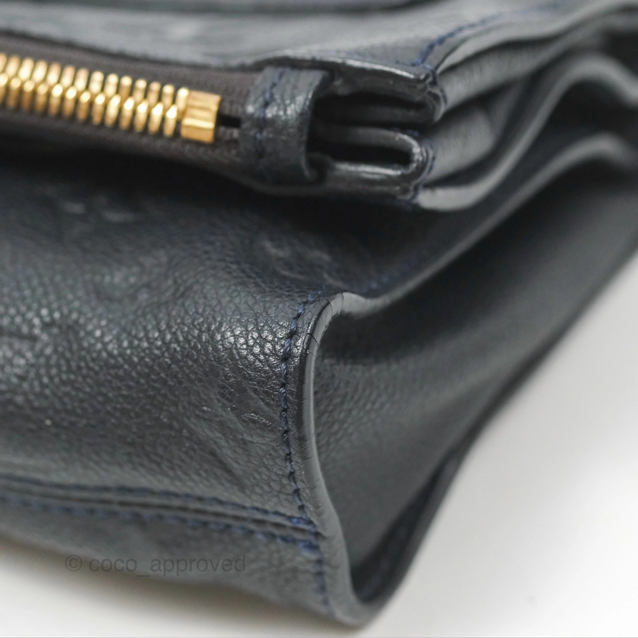 Louis Vuitton Petillante Clutch Empreinte Infini Navy