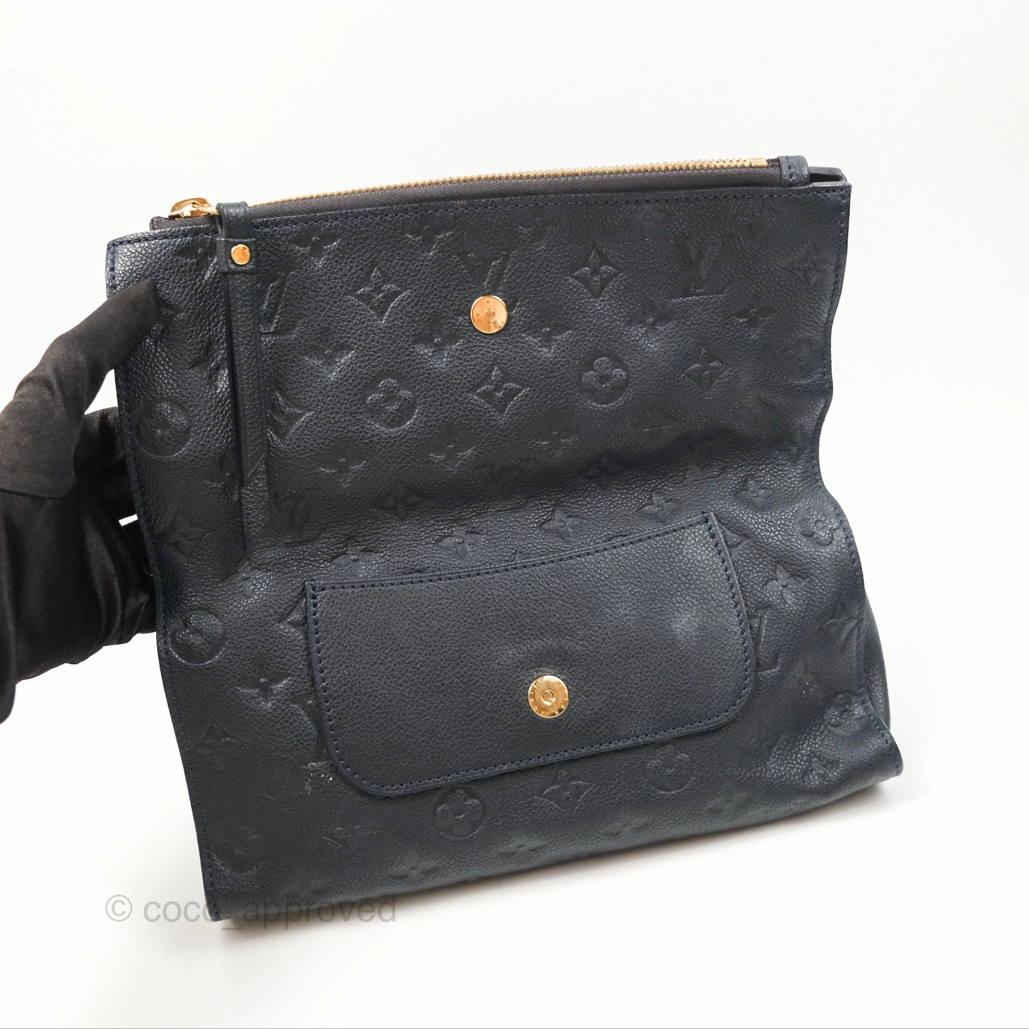 Louis Vuitton Petillante Clutch Empreinte Infini Navy