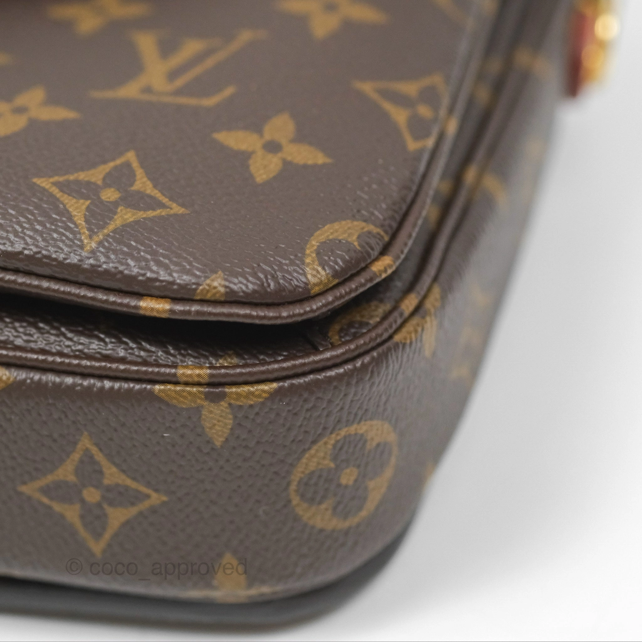 Louis Vuitton Pochette Metis Monogram