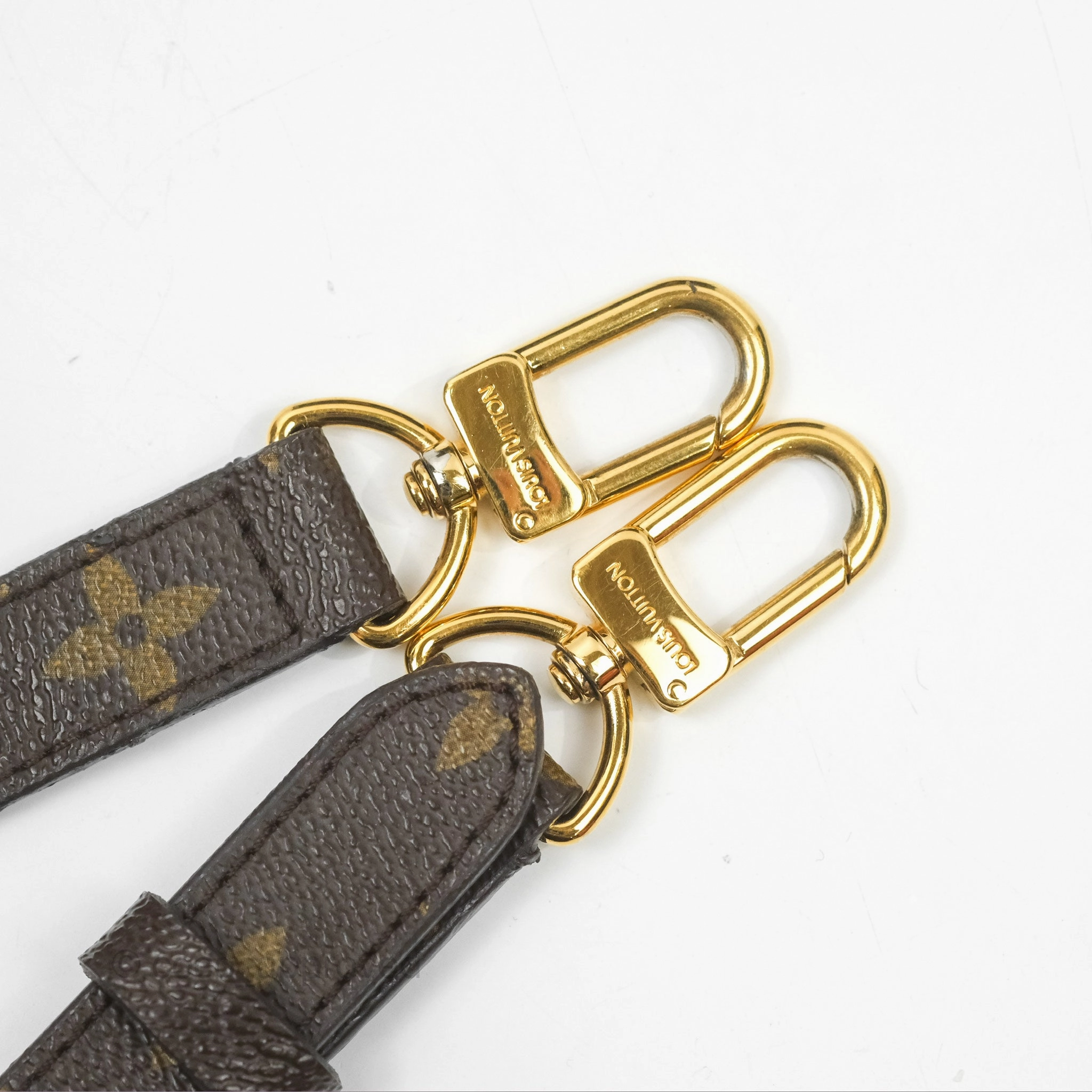Louis Vuitton Pochette Metis Monogram