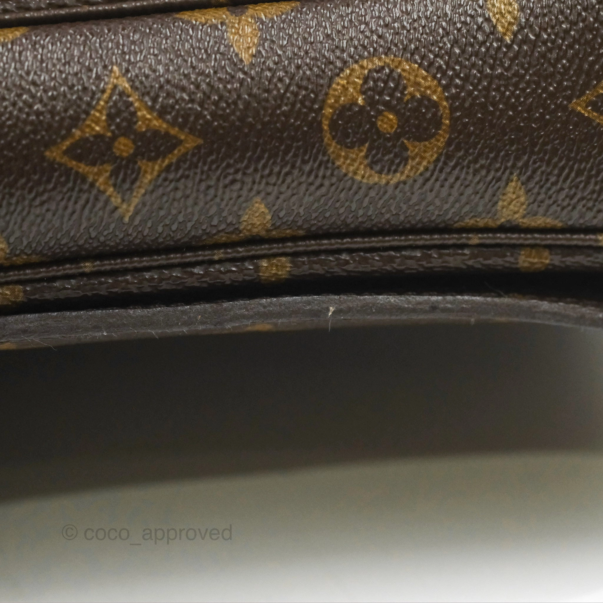 Louis Vuitton Pochette Metis Monogram