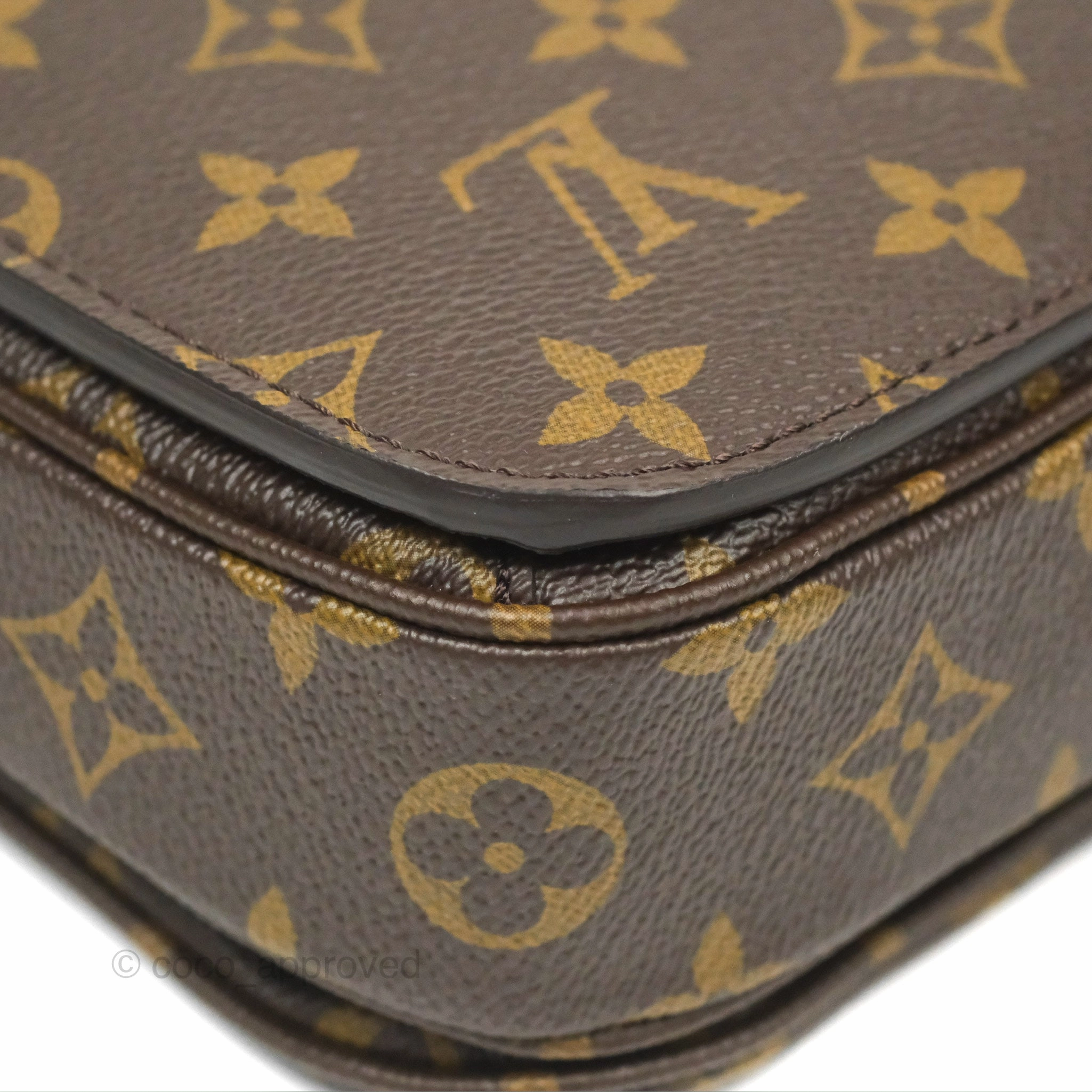 Louis Vuitton Pochette Metis Monogram