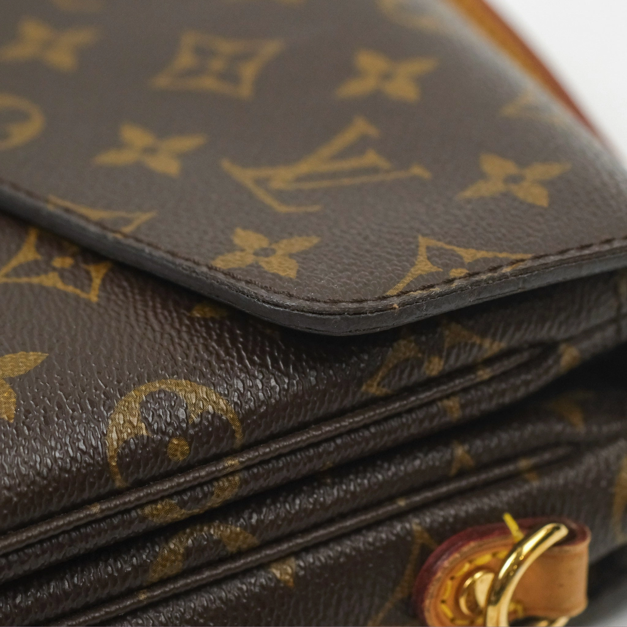 Louis Vuitton Pochette Metis Monogram