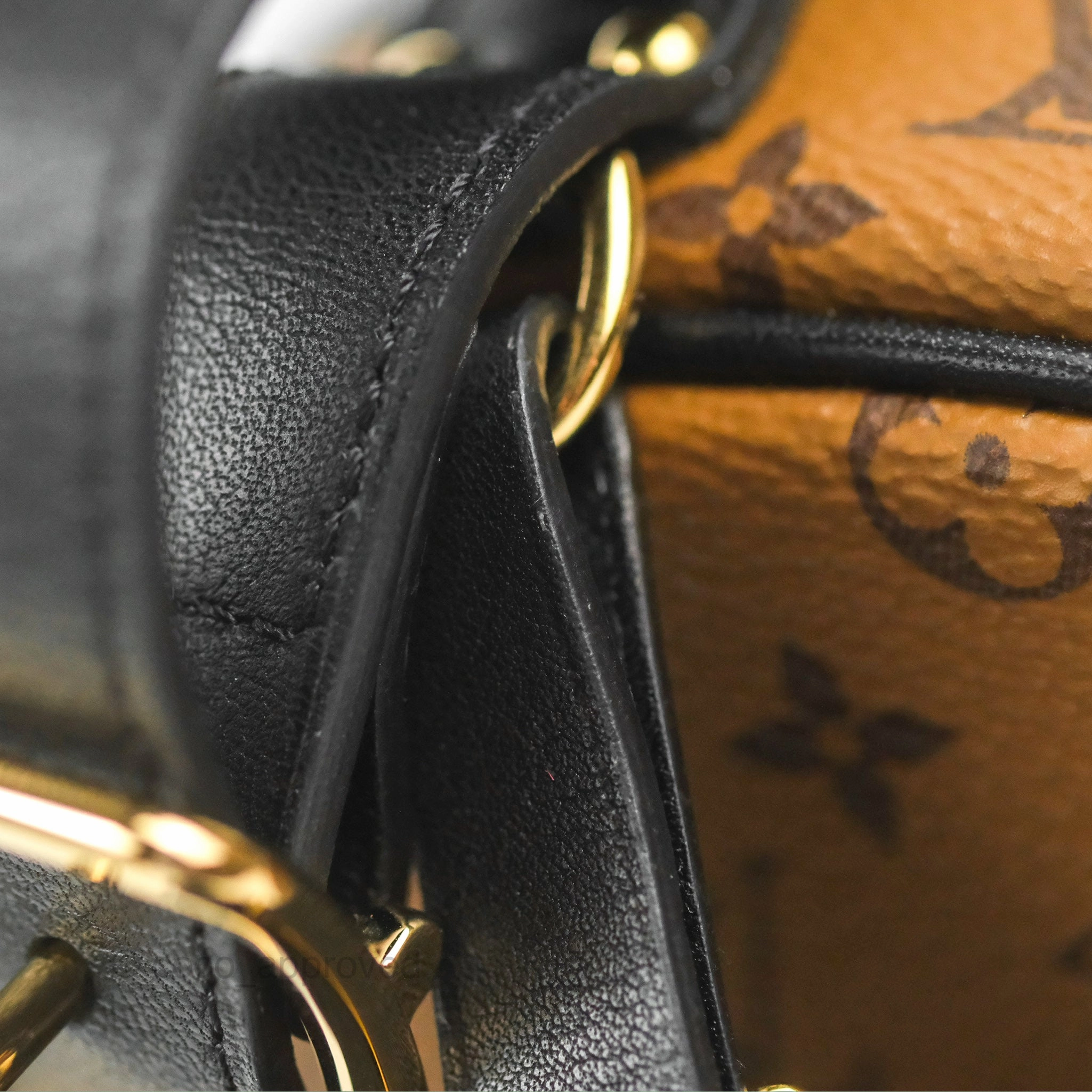 Louis Vuitton Reverse Monogram Petite Boite Chapeau