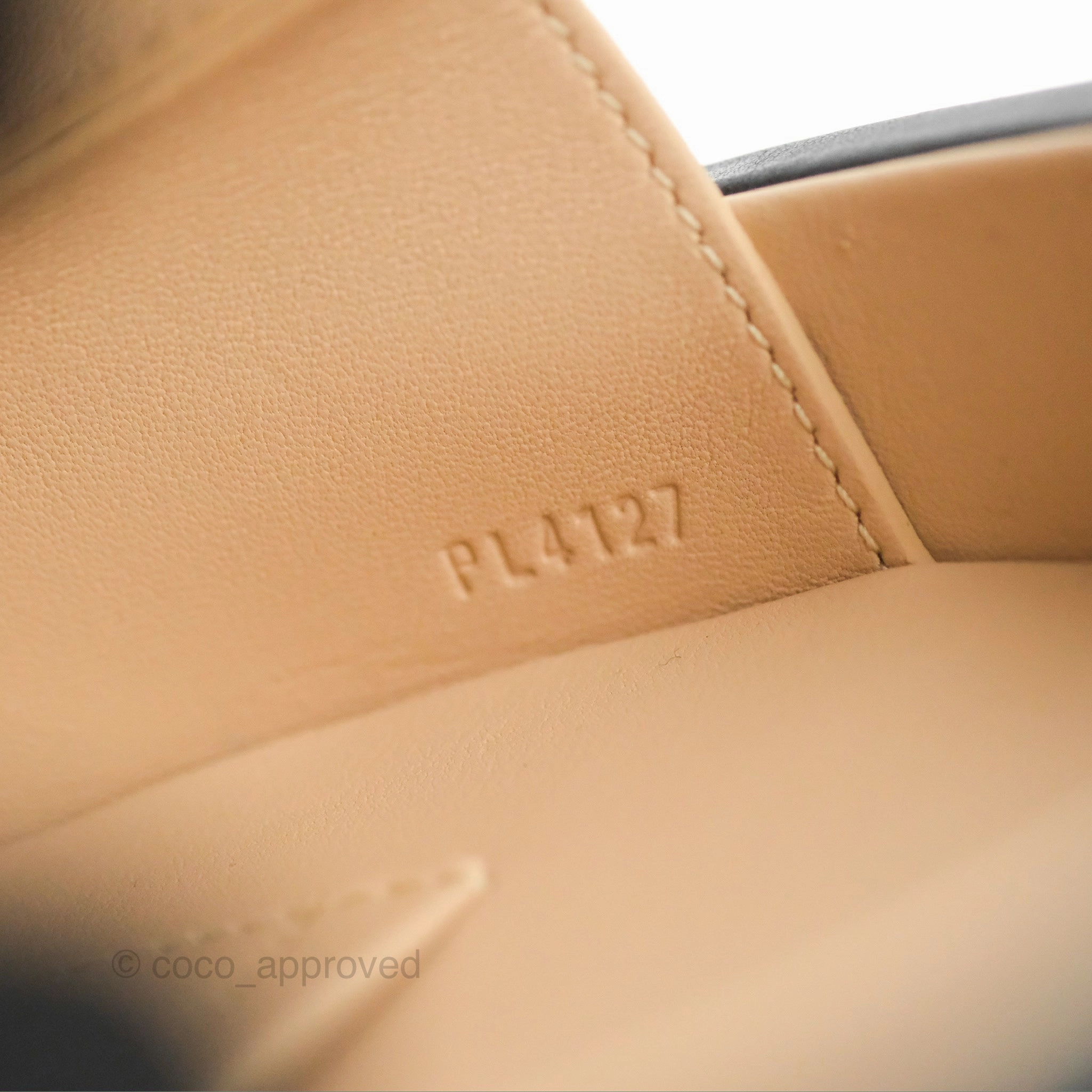 Louis Vuitton Reverse Monogram Petite Boite Chapeau