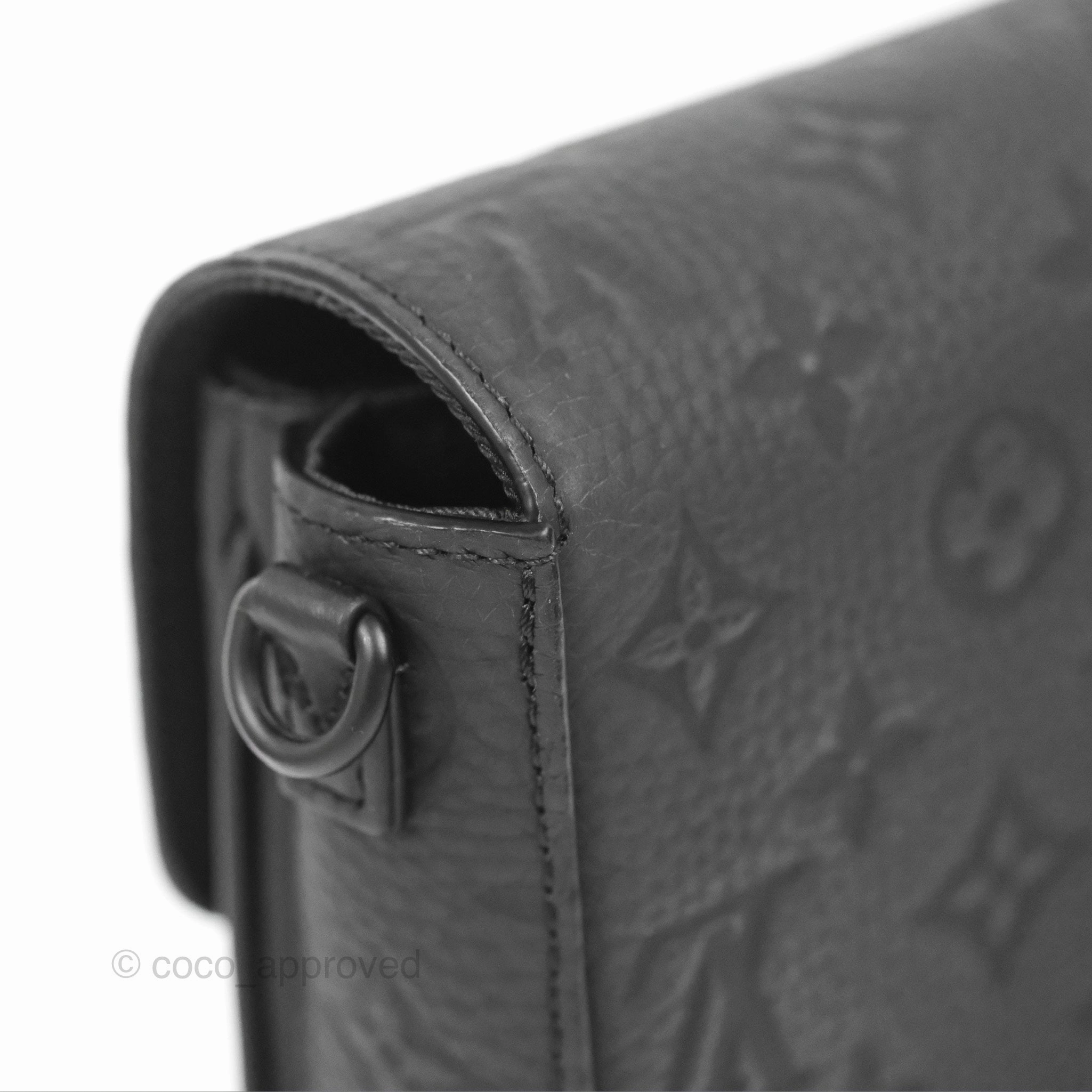 Louis Vuitton S-Lock Vertical Wearable Wallet Monogram Black