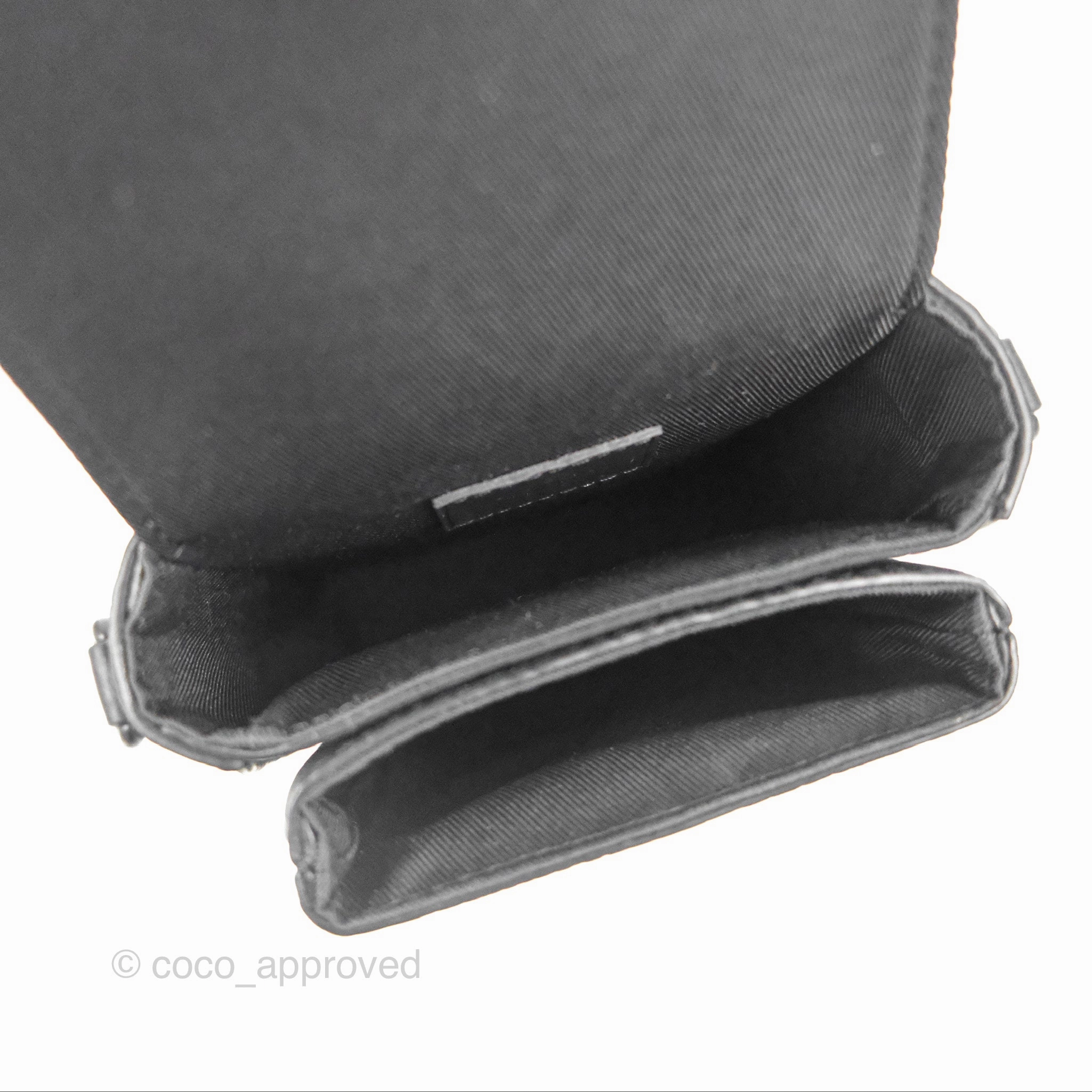 Louis Vuitton S-Lock Vertical Wearable Wallet Monogram Black