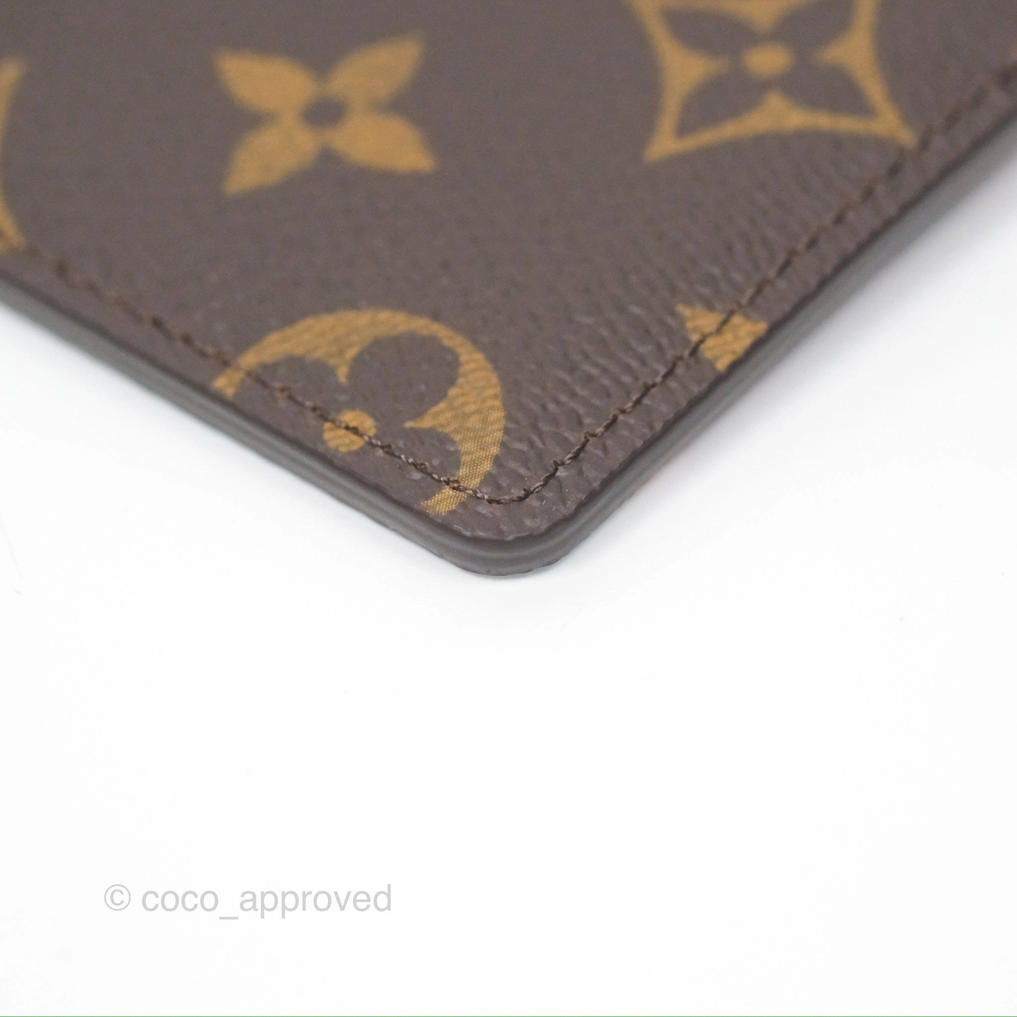 Louis Vuitton Seoul Mascot Card Holder Monogram Canvas