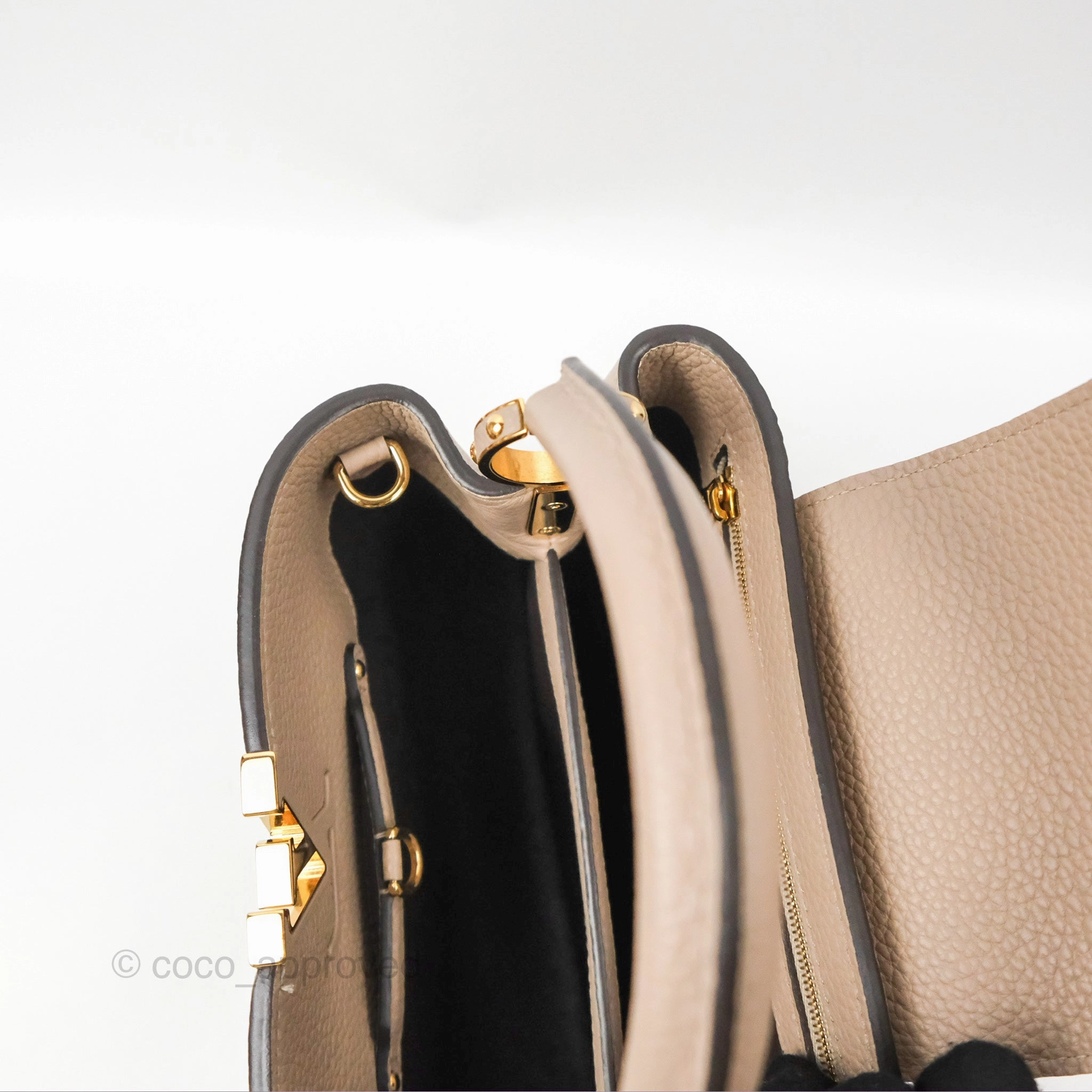Louis Vuitton Taurillon Capucines BB Galet