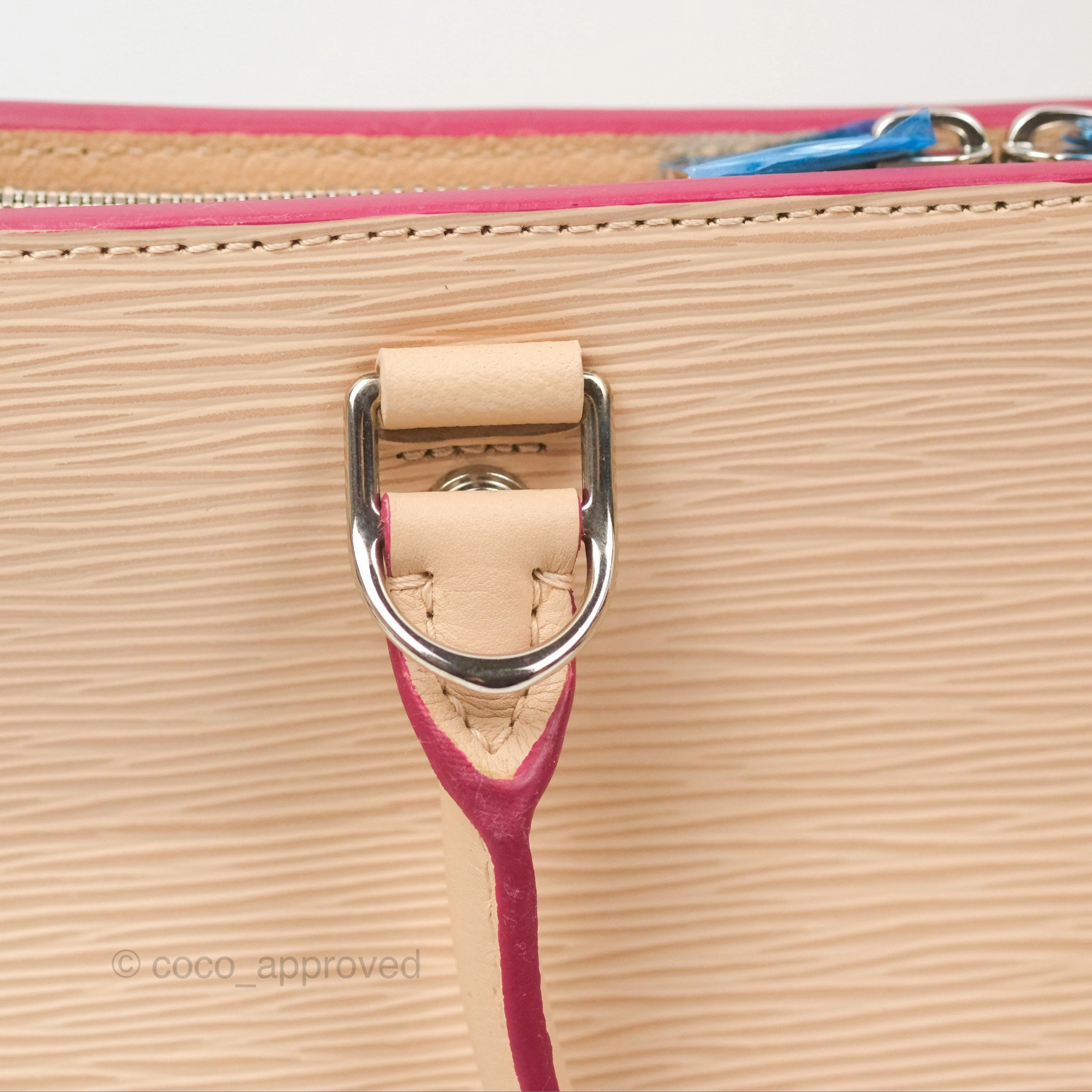 Louis Vuitton Vaneau MM Beige Epi
