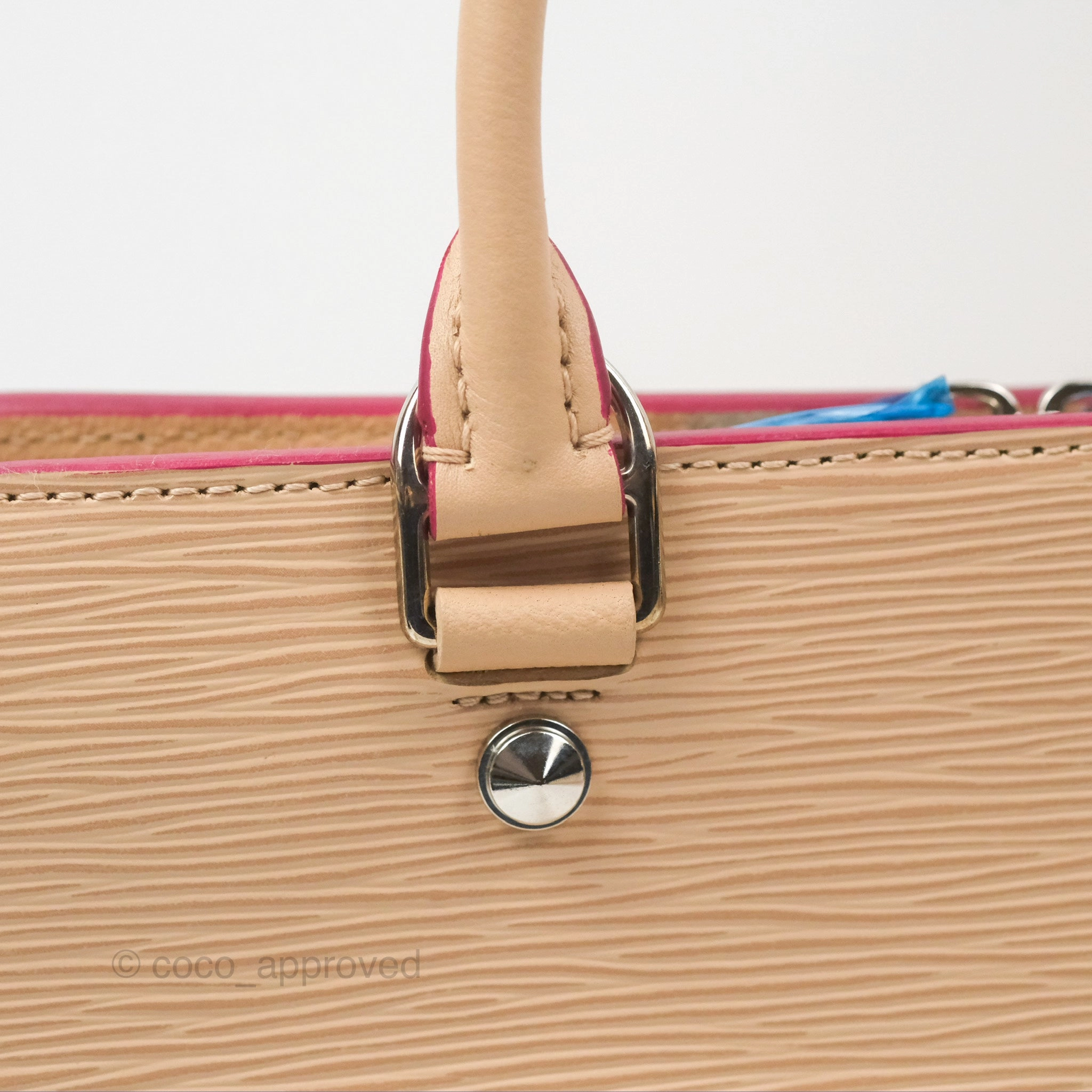 Louis Vuitton Vaneau MM Beige Epi