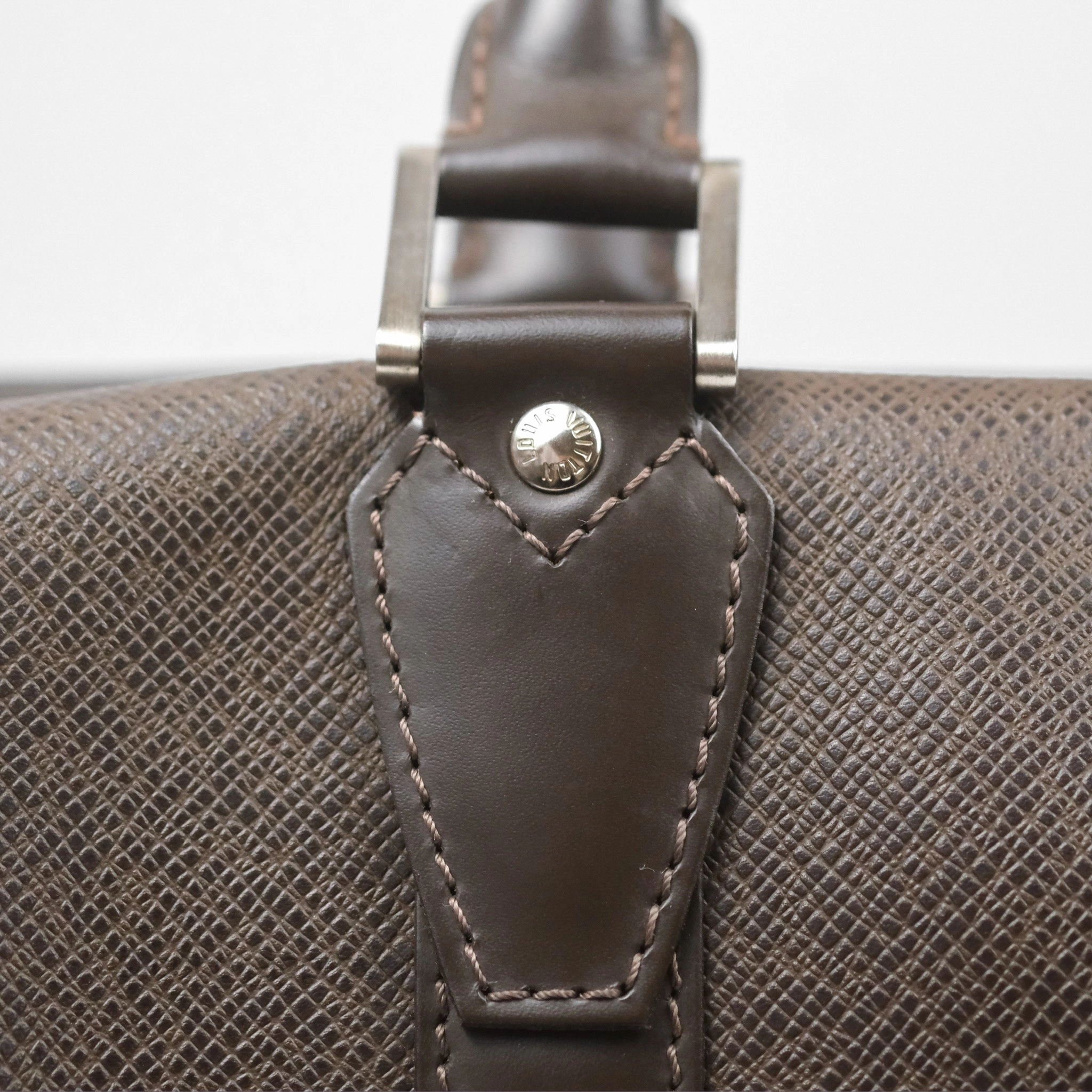 Louis Vuitton Vintage Kendall PM in Brown Taiga Leather