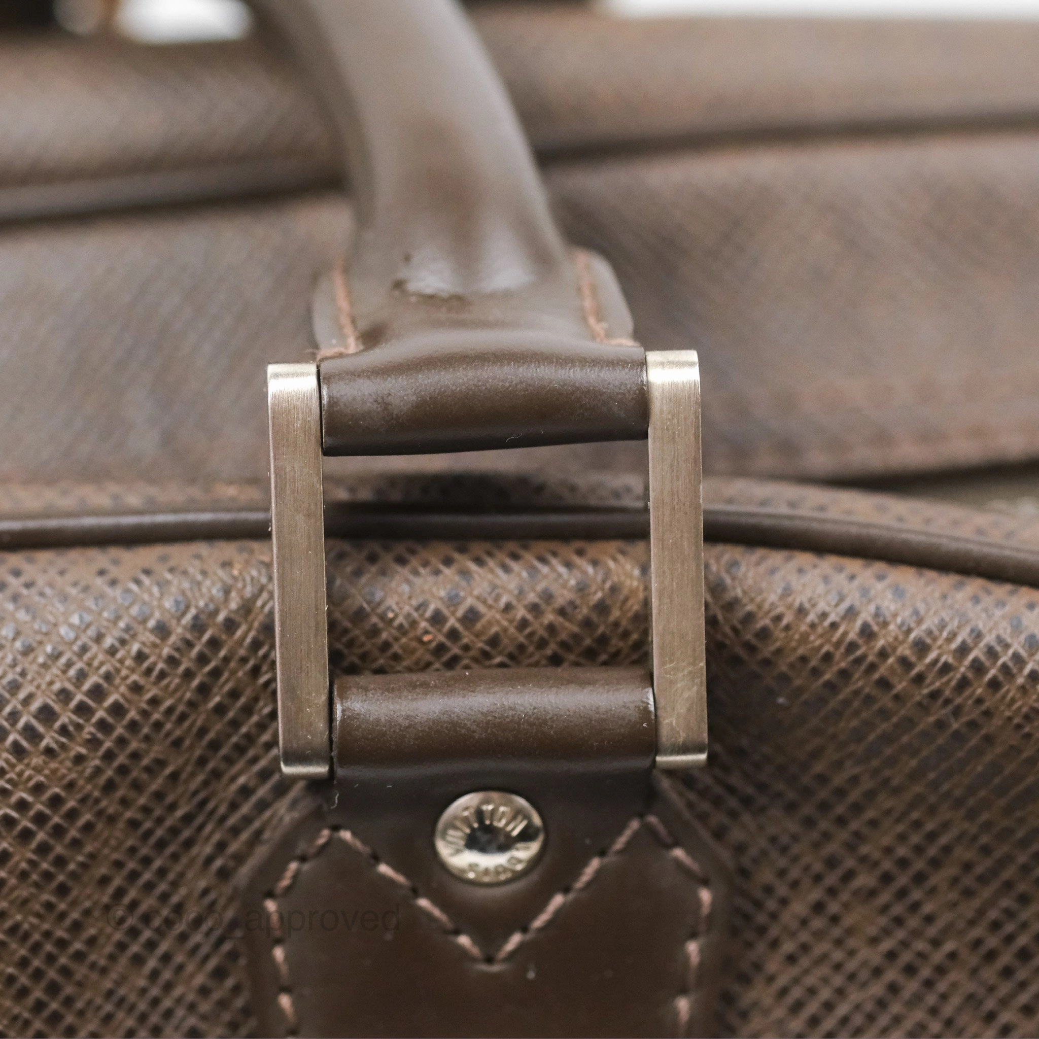 Louis Vuitton Vintage Kendall PM in Brown Taiga Leather