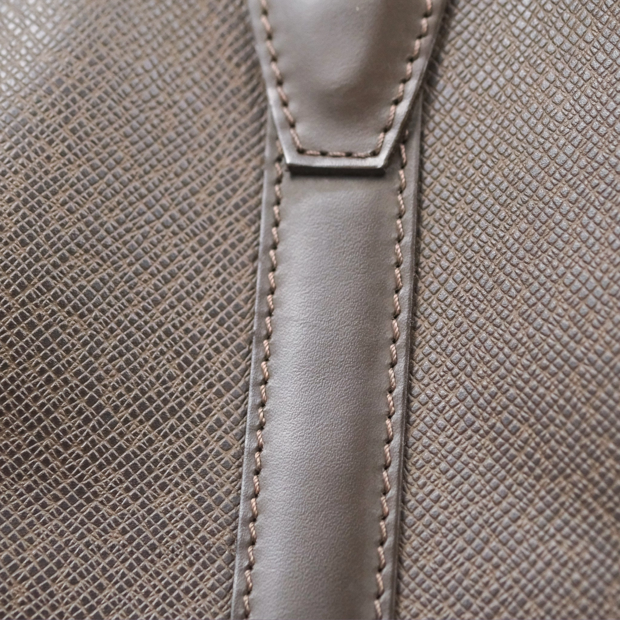 Louis Vuitton Vintage Kendall PM in Brown Taiga Leather
