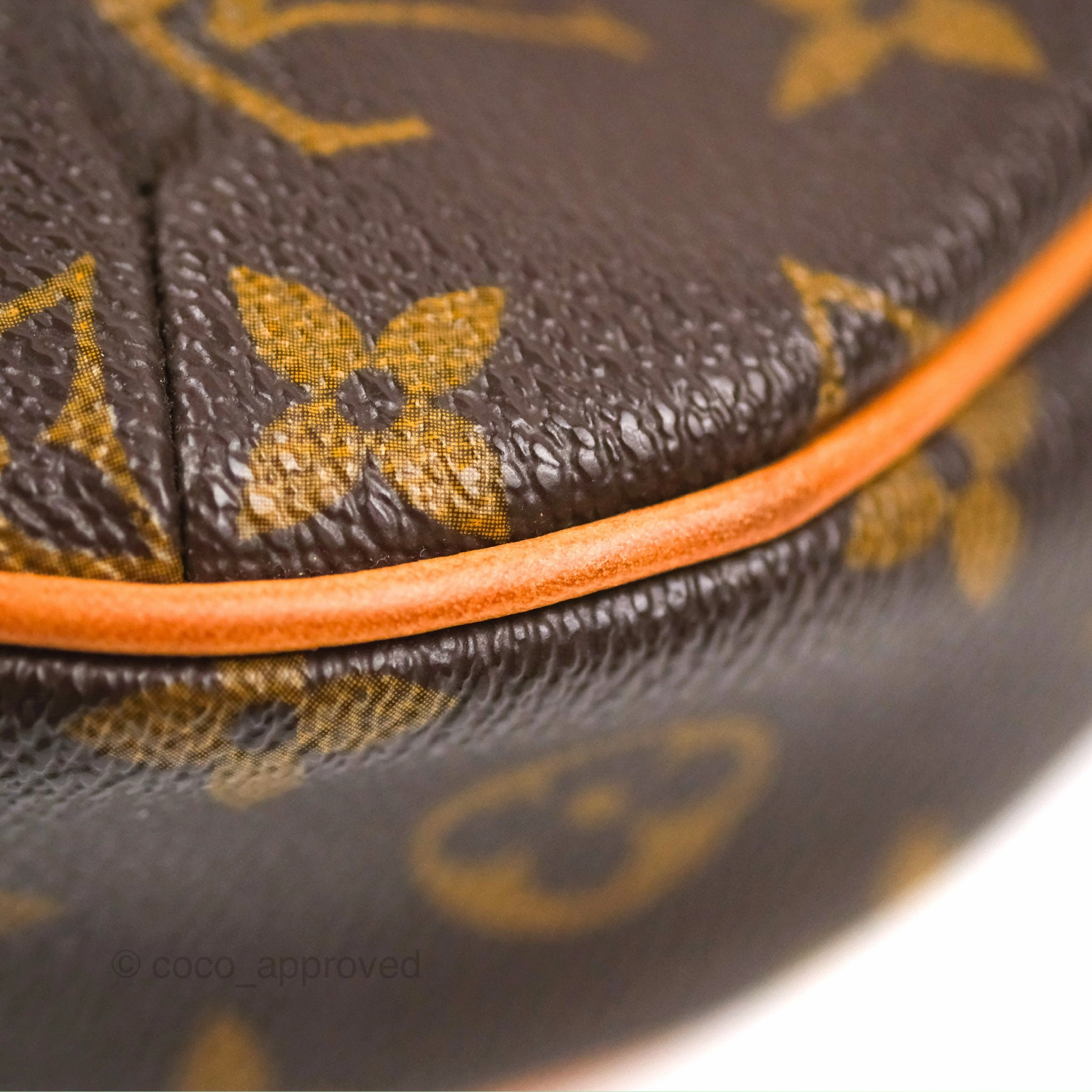 Louis Vuitton Vintage Odeon Shoulder Bag Monogram Canvas MM